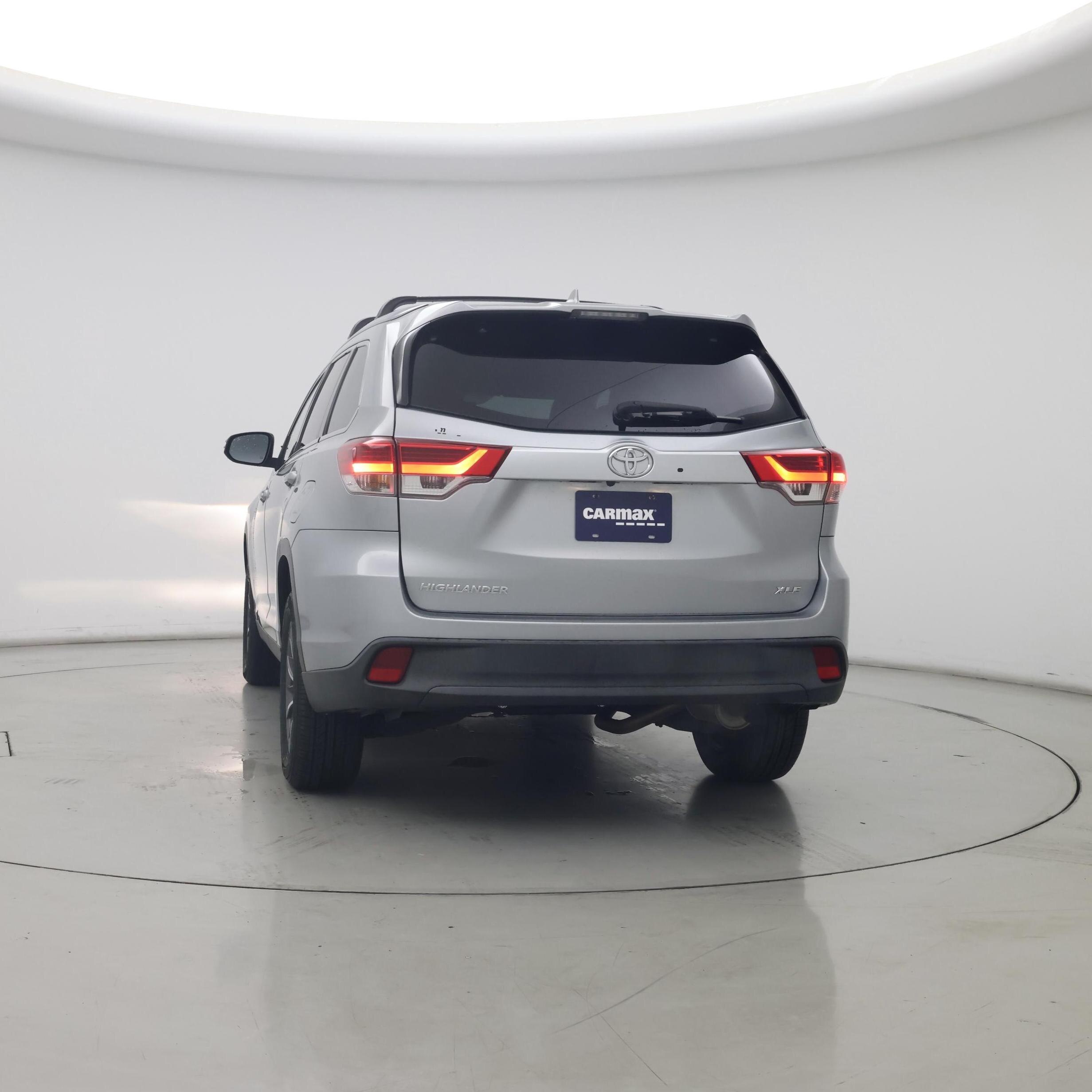 Thumbnail: 2019 Toyota Highlander - 6