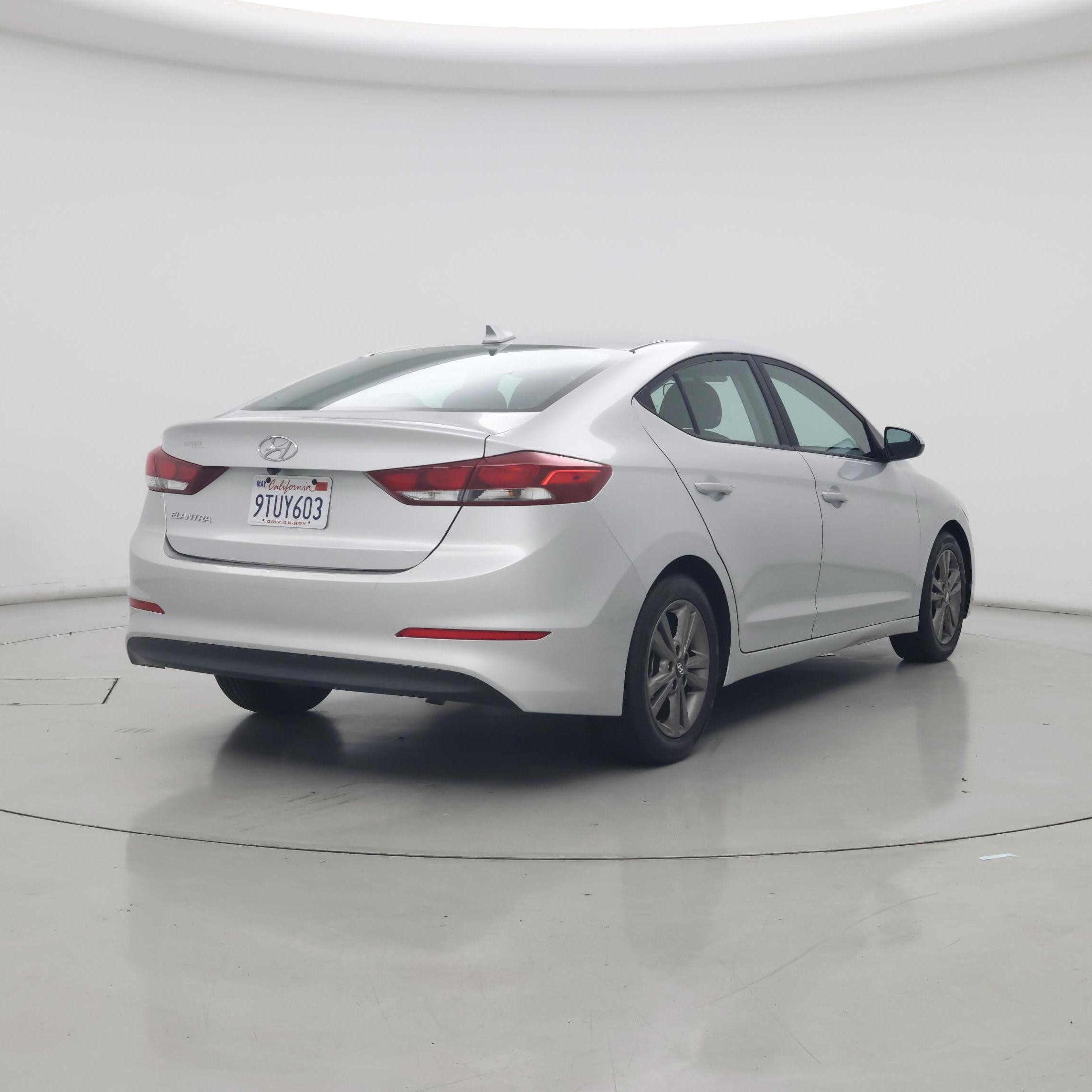 Thumbnail: 2018 Hyundai Elantra - 8