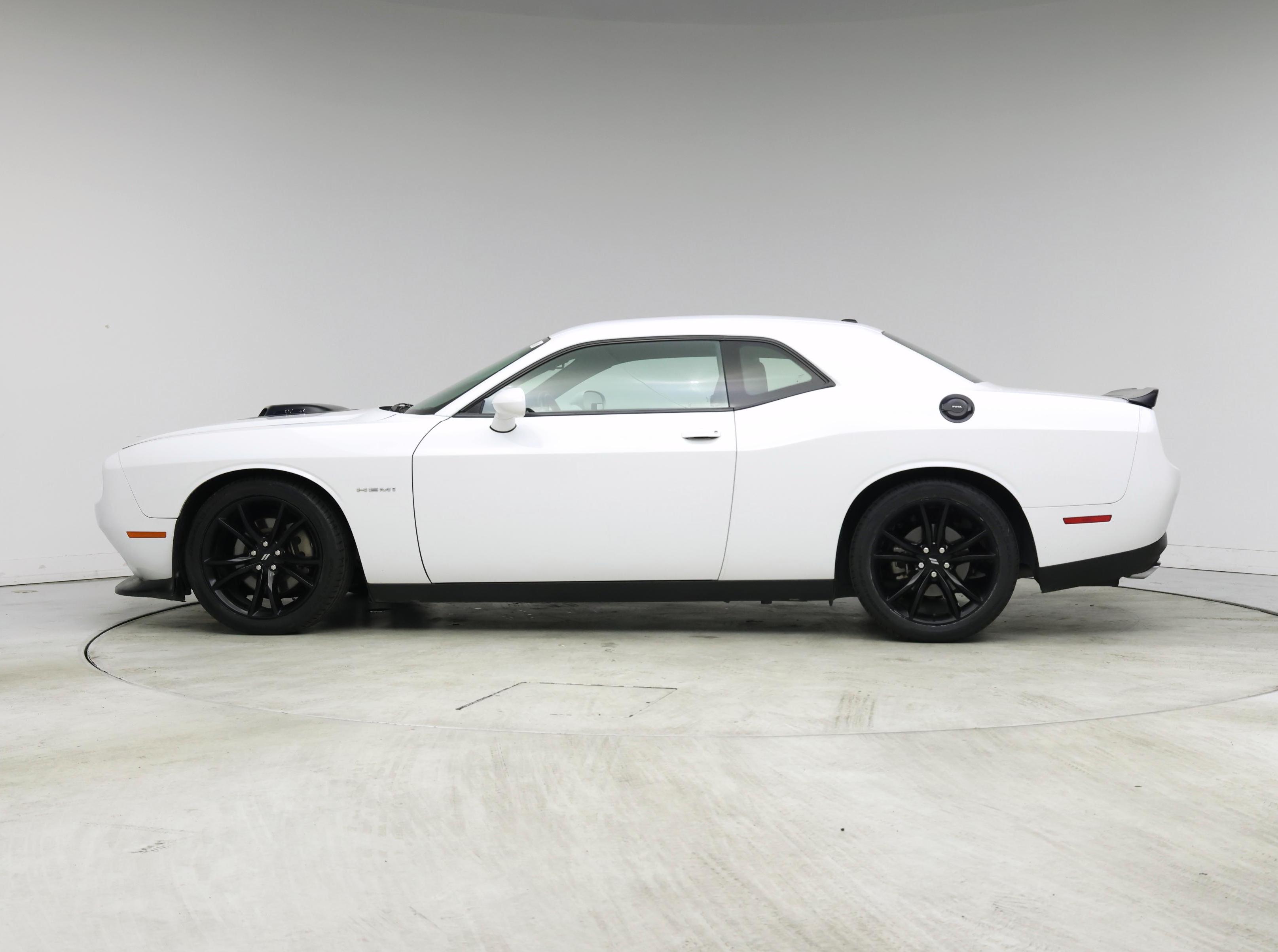 Thumbnail: 2021 Dodge Challenger - 3