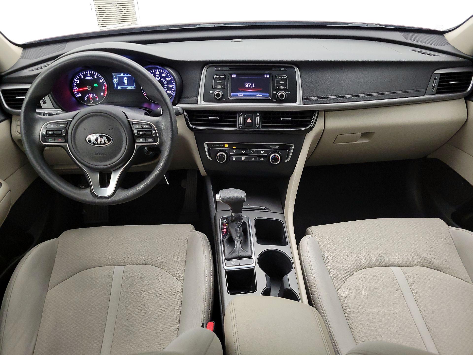 Thumbnail: 2016 Kia Optima - 9