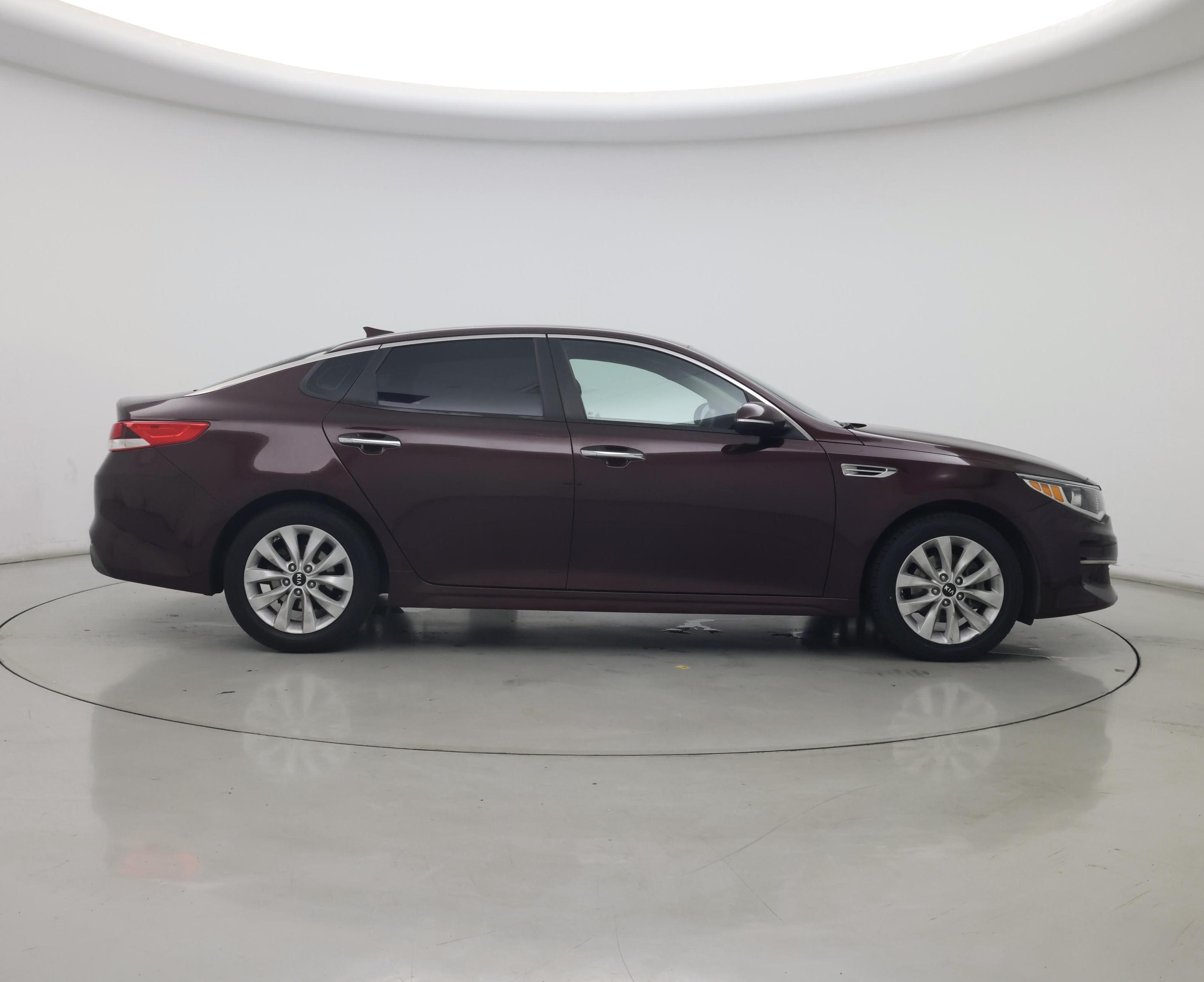 Thumbnail: 2016 Kia Optima - 7