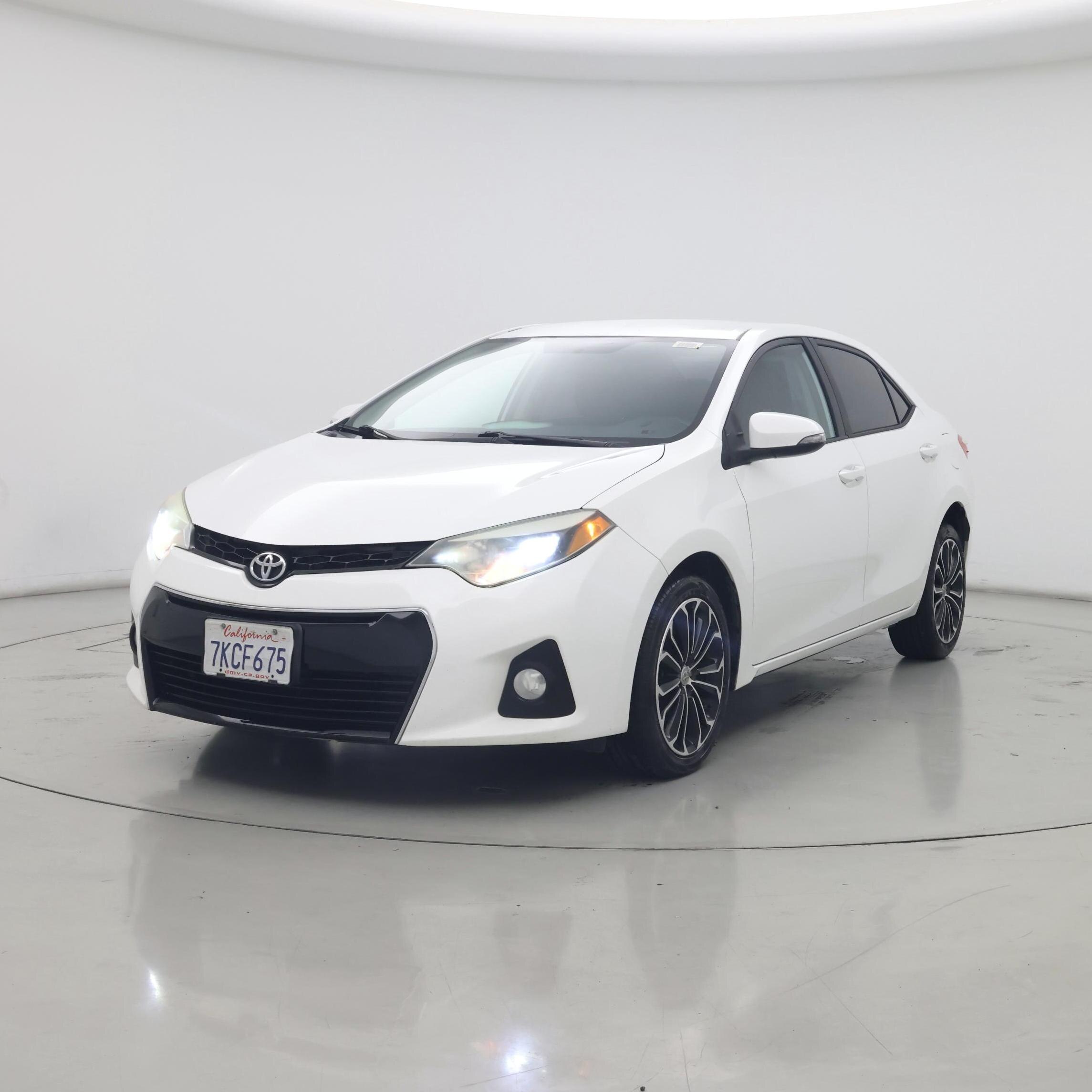 Thumbnail: 2015 Toyota Corolla - 4