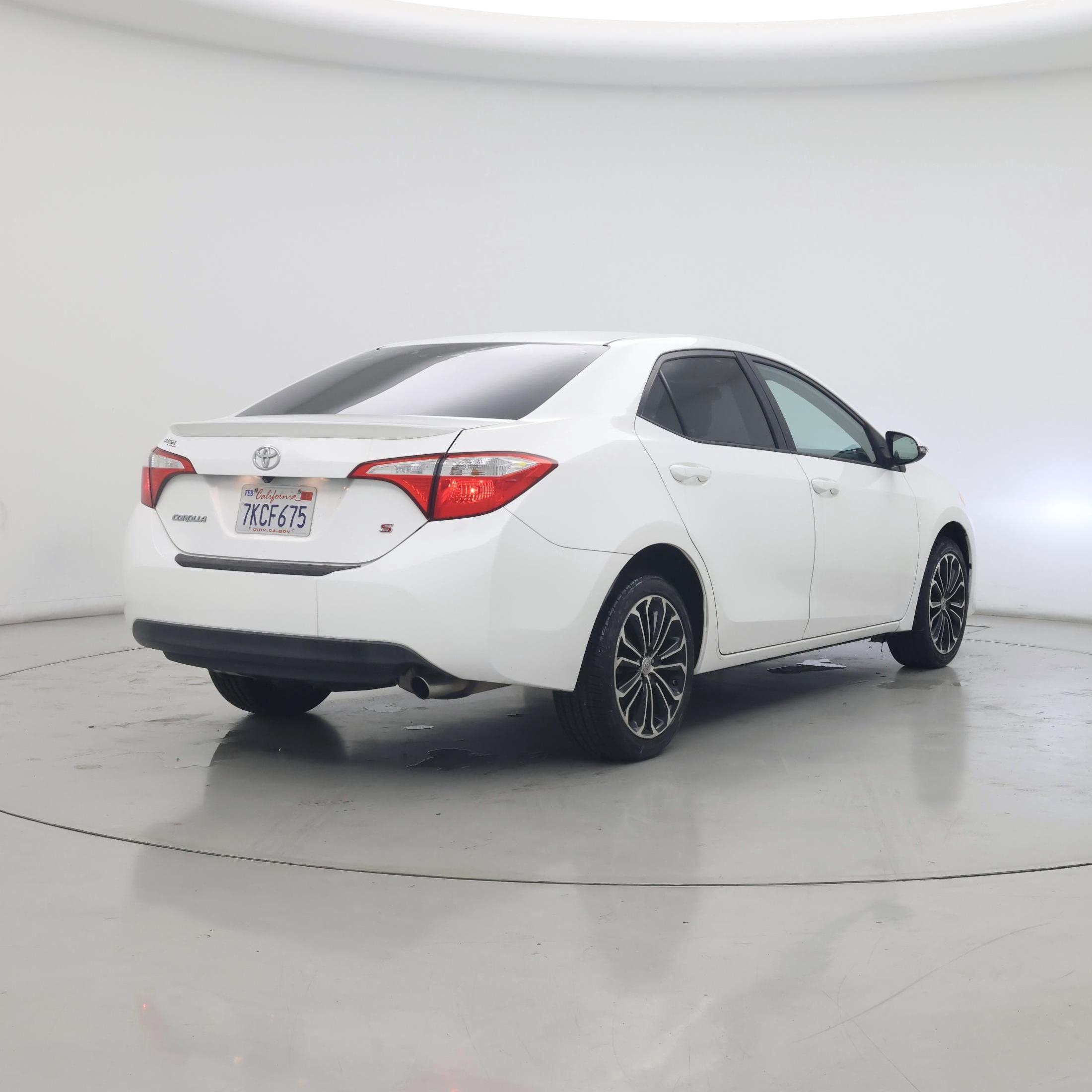Thumbnail: 2015 Toyota Corolla - 8