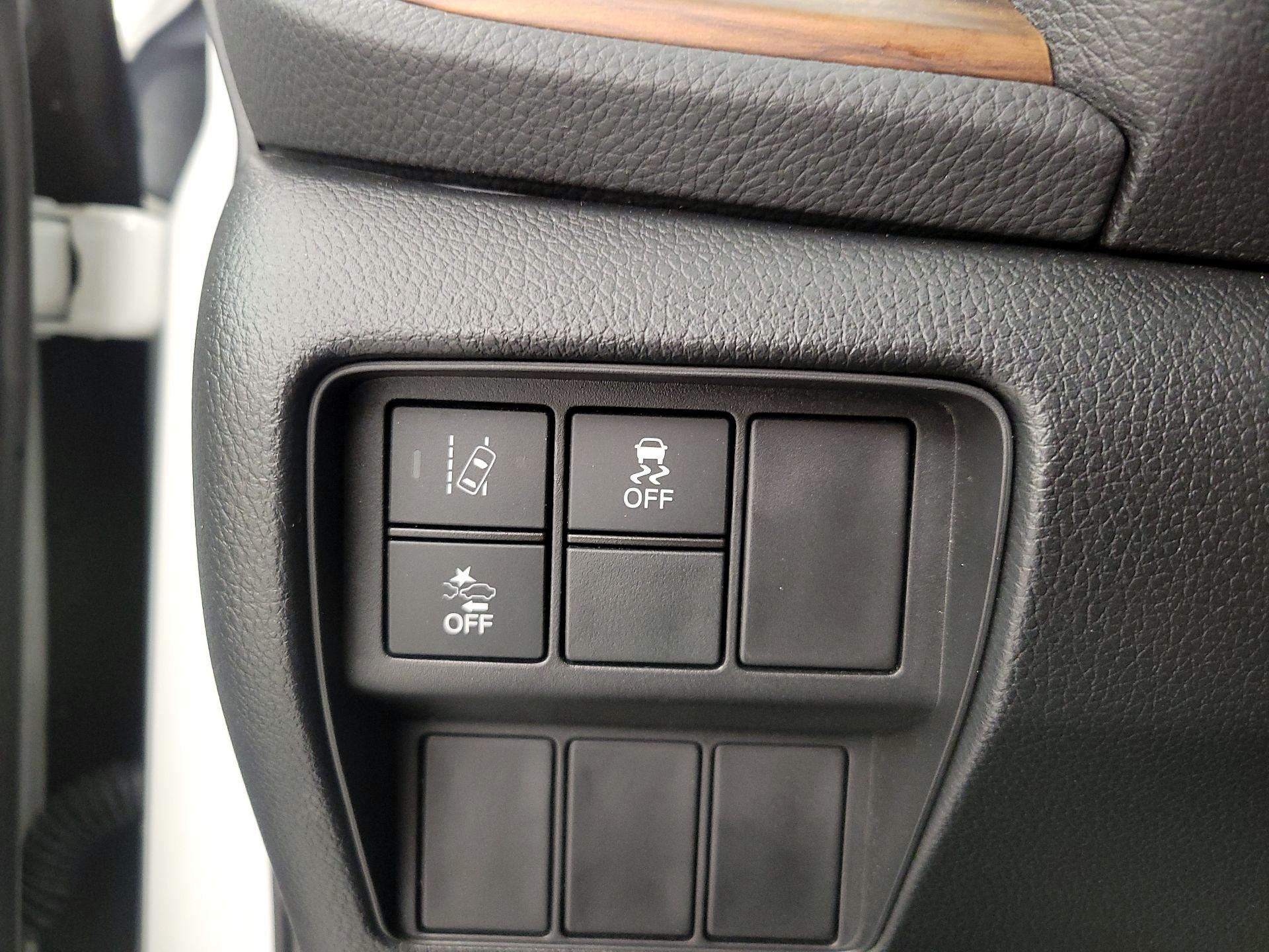 Thumbnail: 2019 Honda CR-V - 13