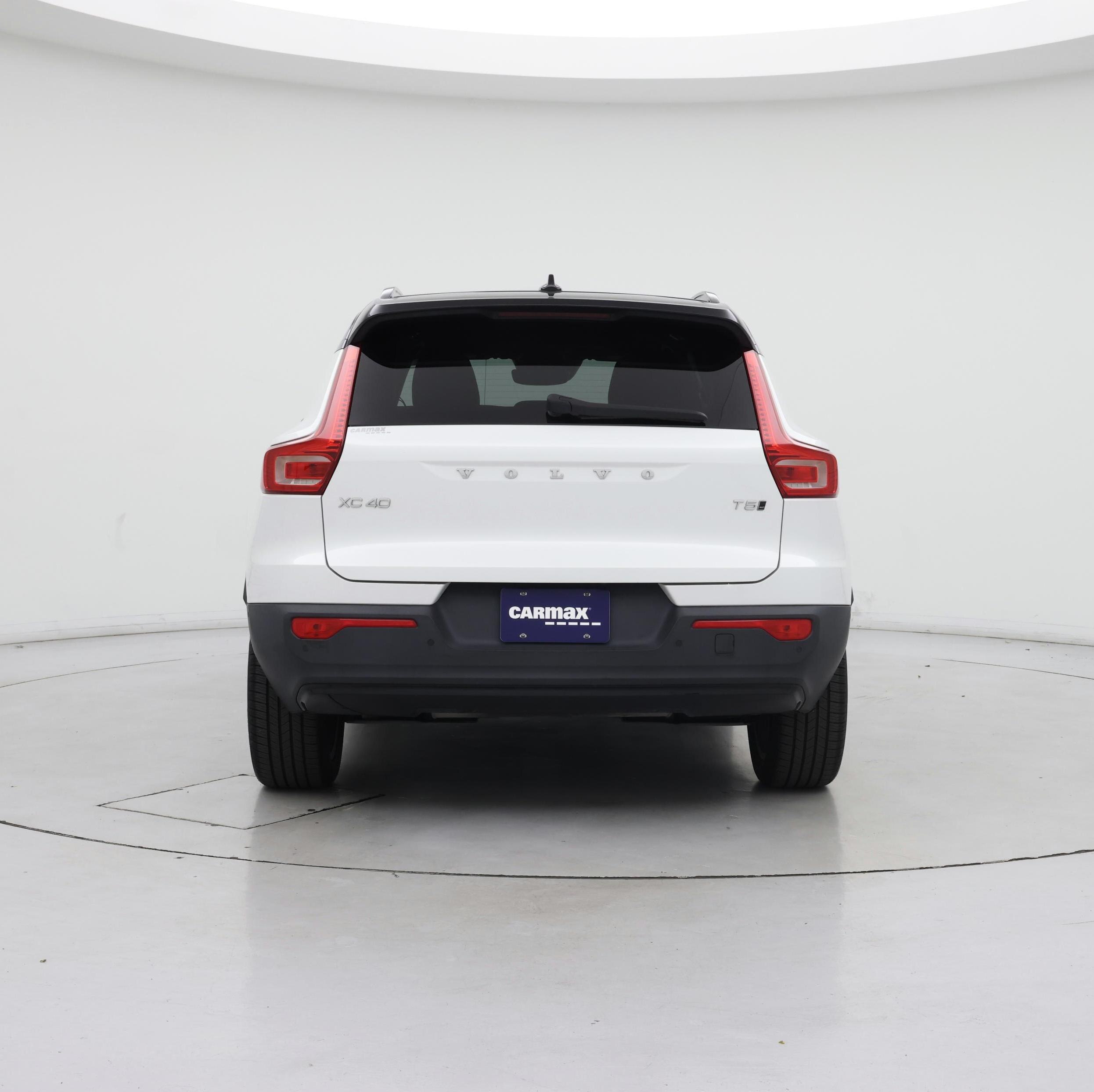 Thumbnail: 2021 Volvo XC40 - 6