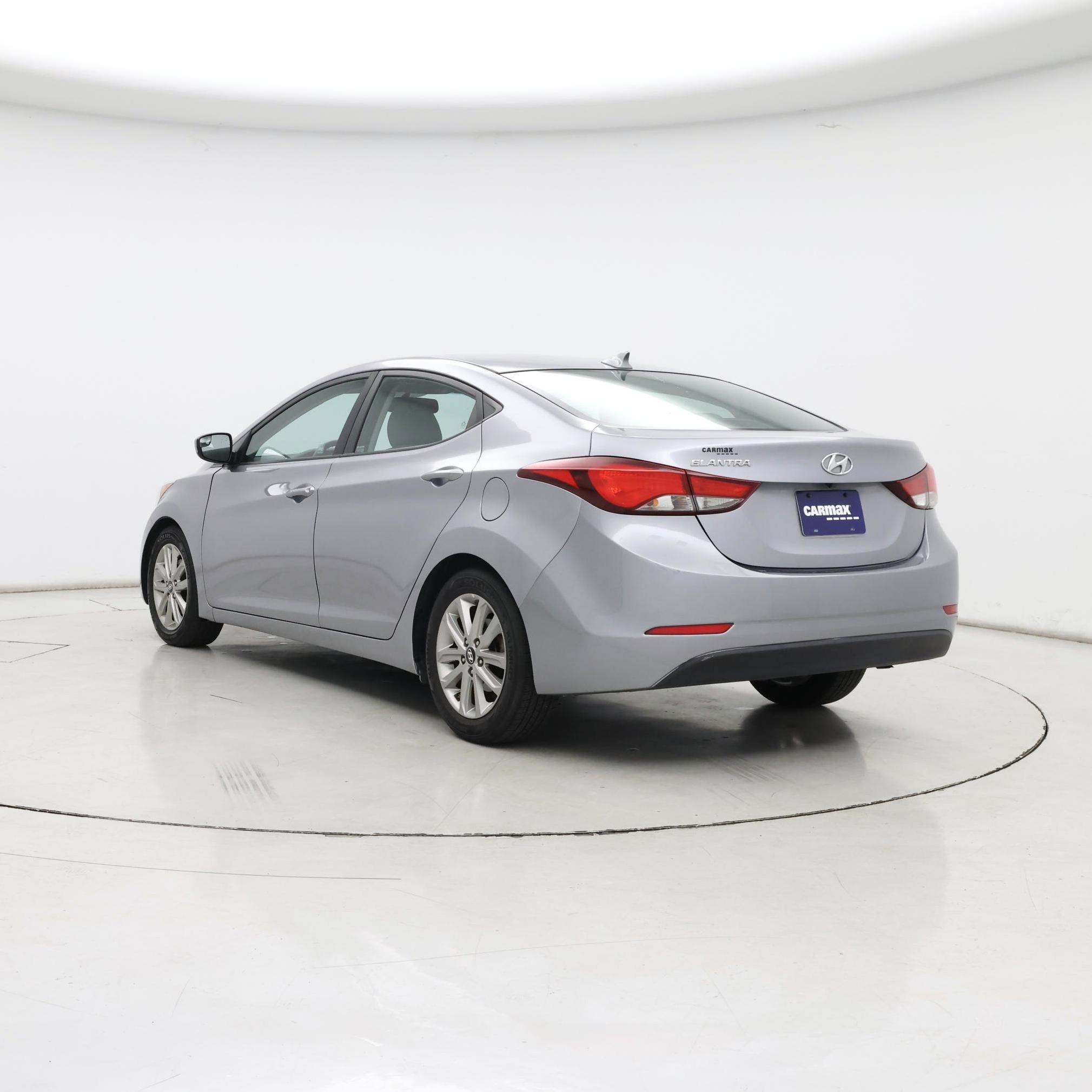 Thumbnail: 2015 Hyundai Elantra - 2