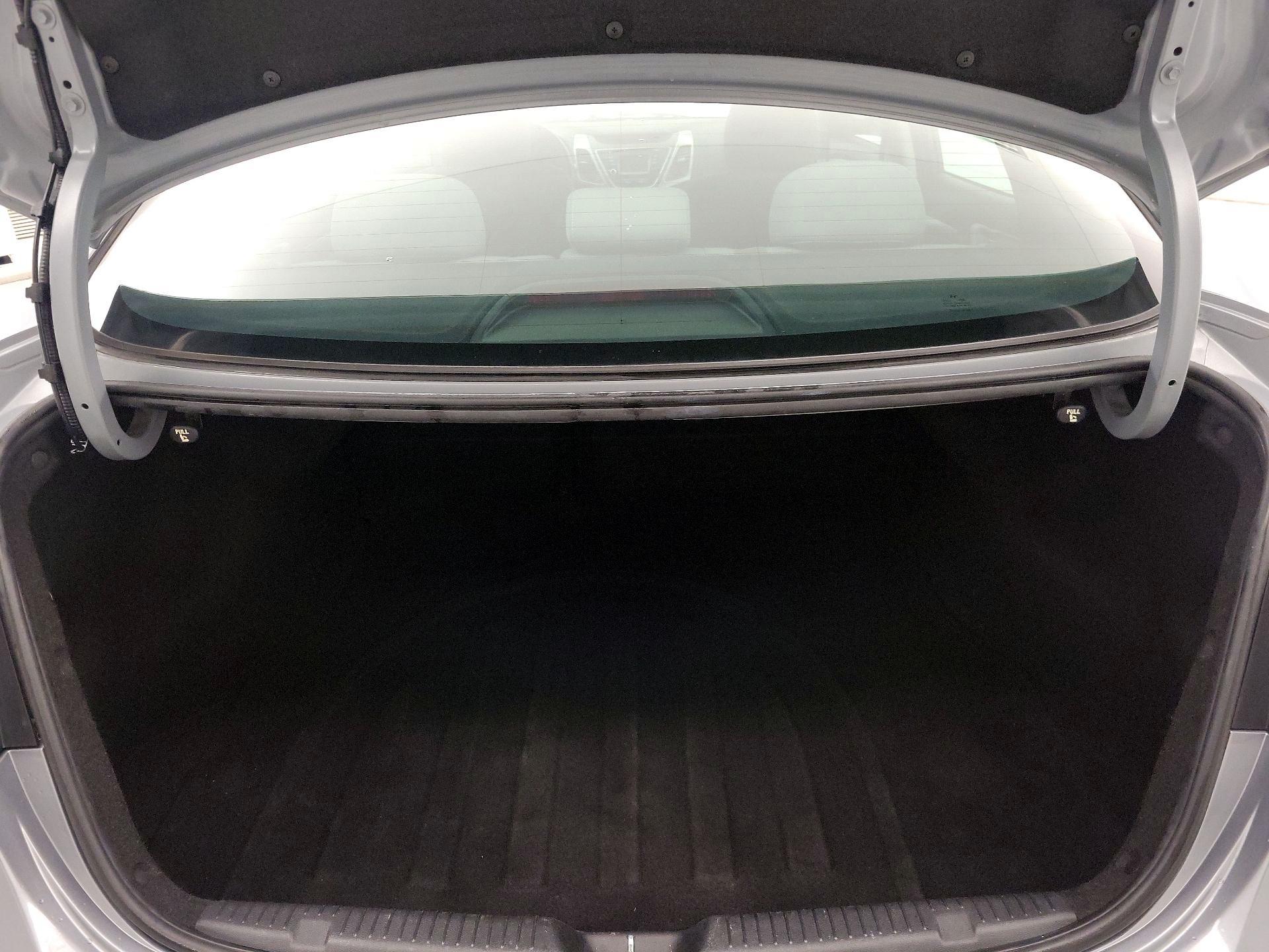 Thumbnail: 2015 Hyundai Elantra - 20