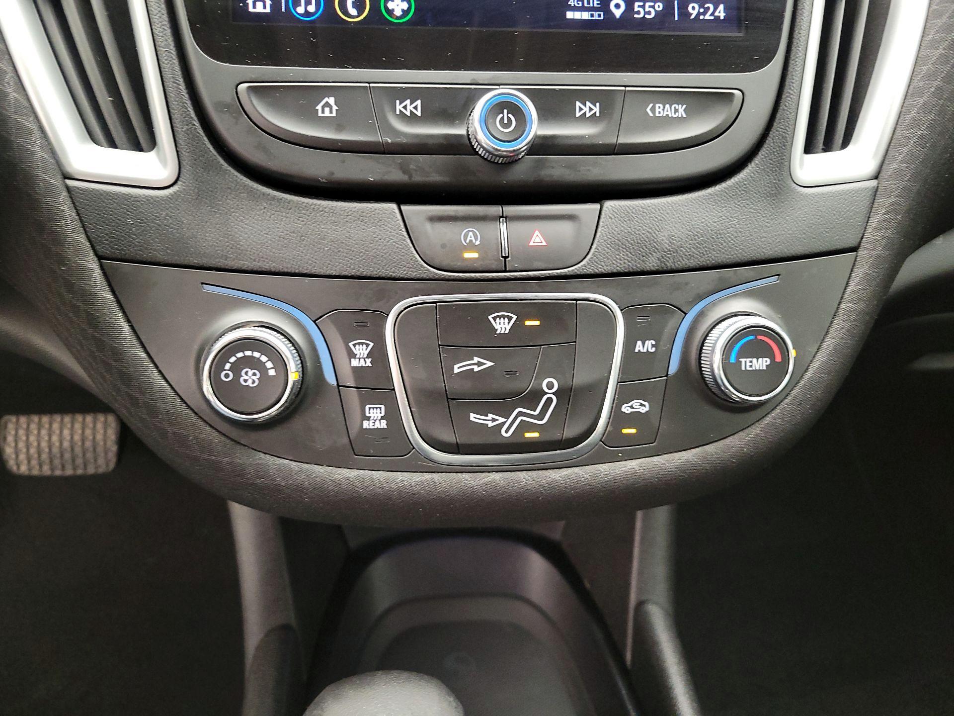 Thumbnail: 2023 Chevrolet Malibu - 16