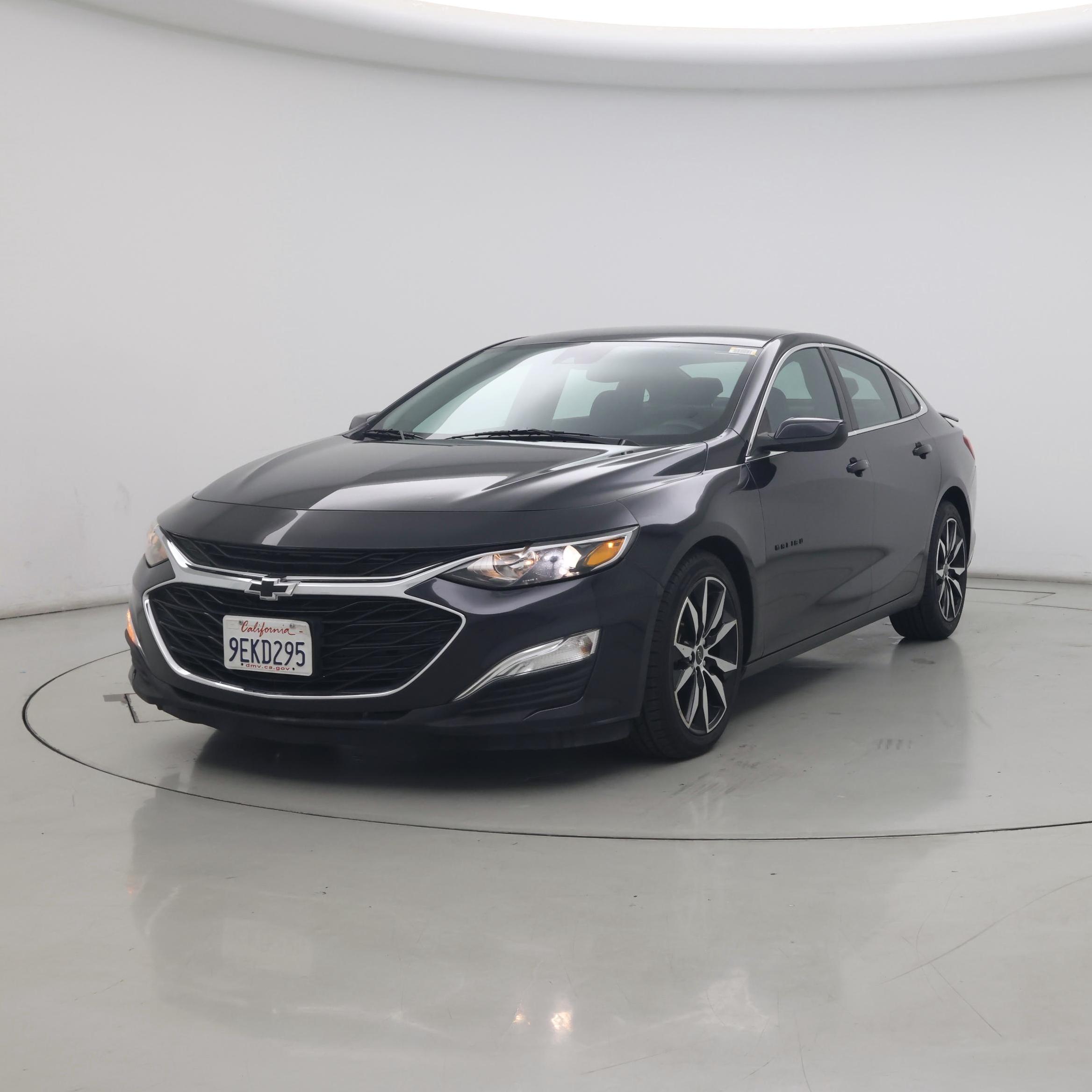 Thumbnail: 2023 Chevrolet Malibu - 4