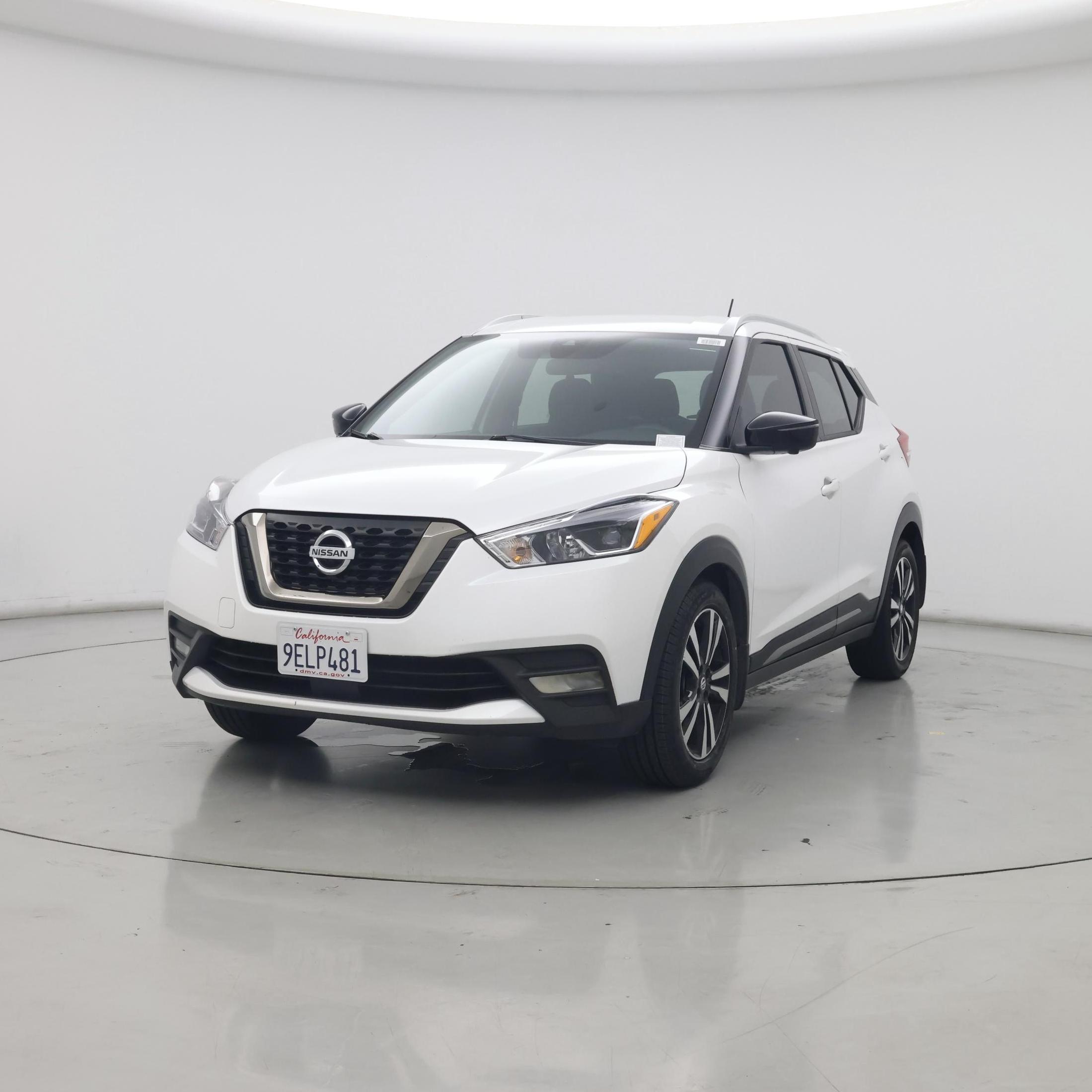 Thumbnail: 2020 Nissan Kicks - 4
