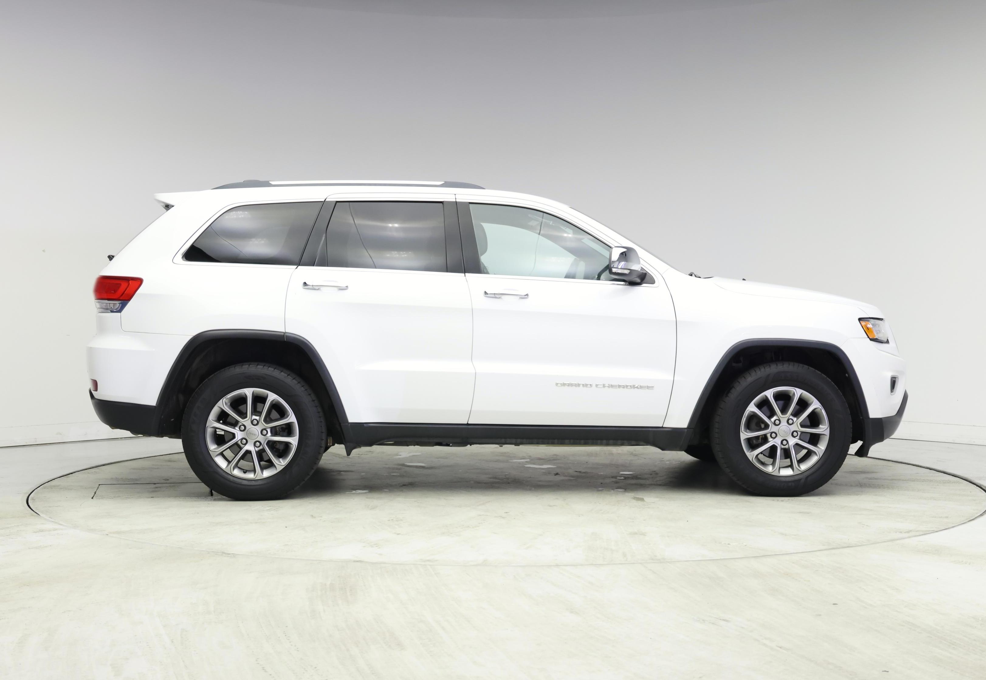 Thumbnail: 2015 Jeep Grand Cherokee - 7
