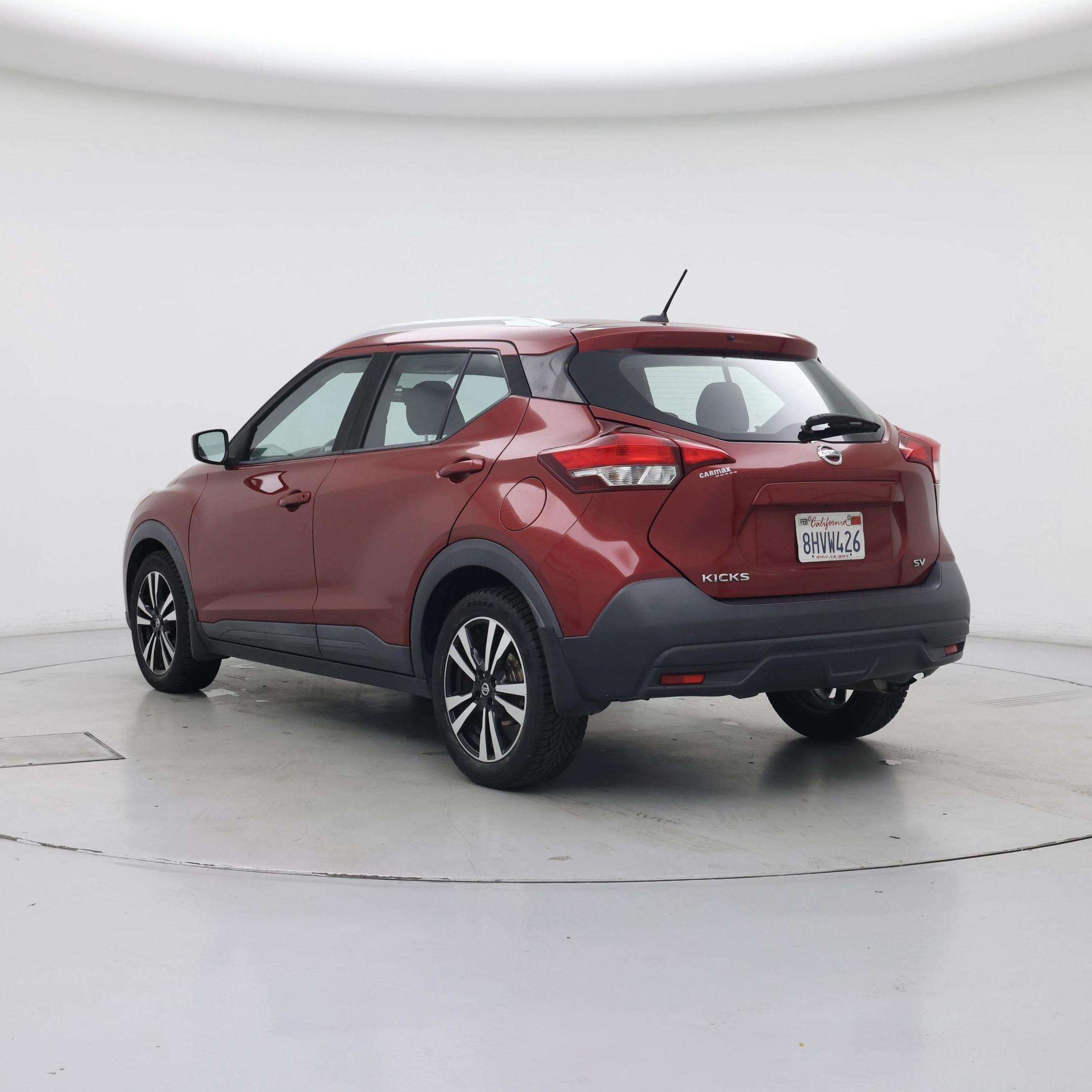 Thumbnail: 2018 Nissan Kicks - 2