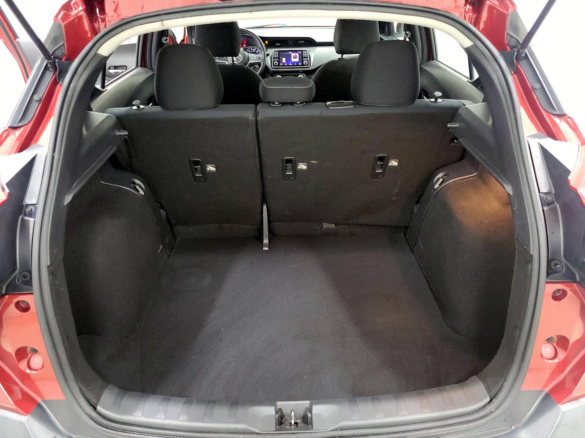 Thumbnail: 2018 Nissan Kicks - 20