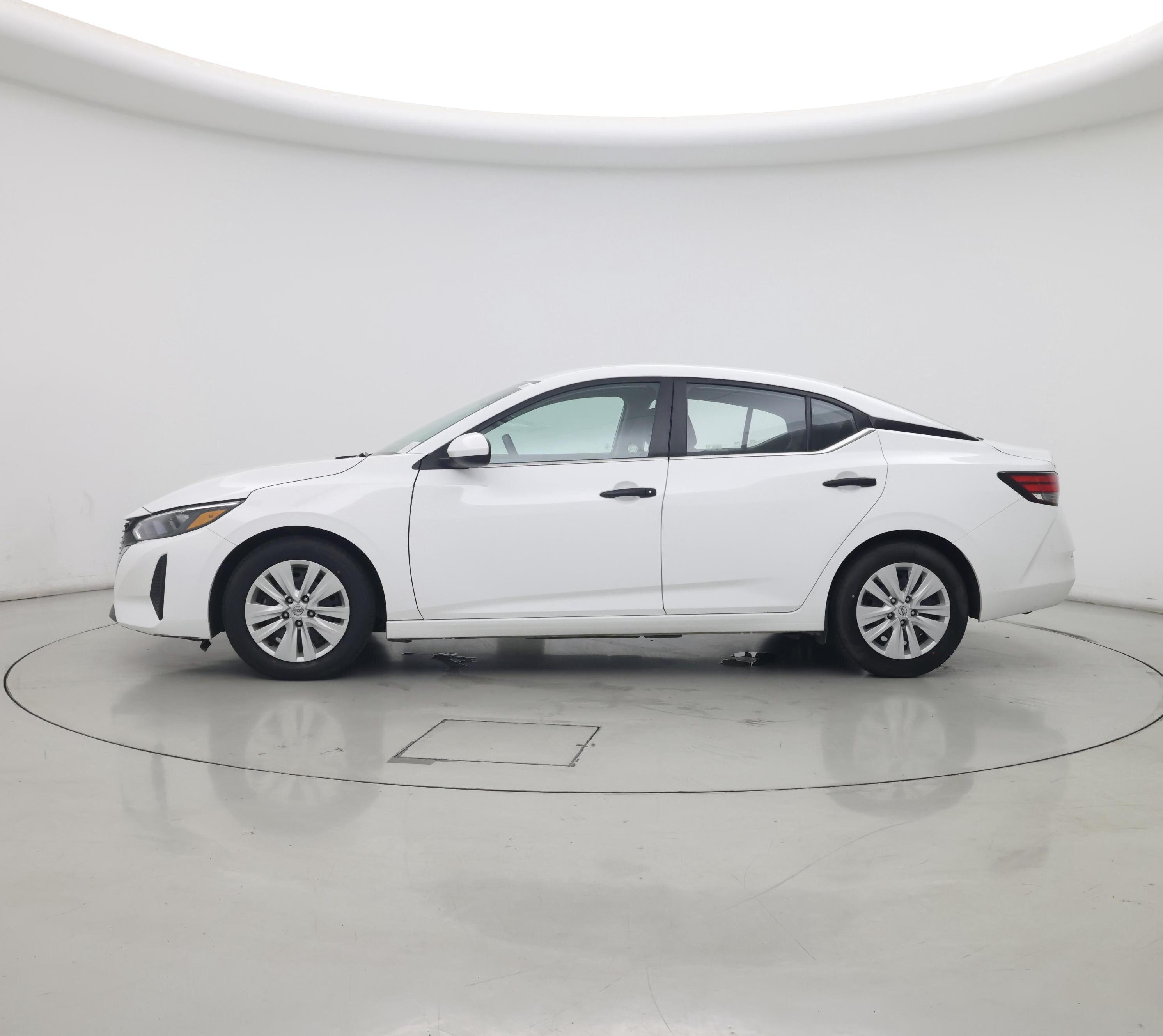 Thumbnail: 2024 Nissan Sentra - 3