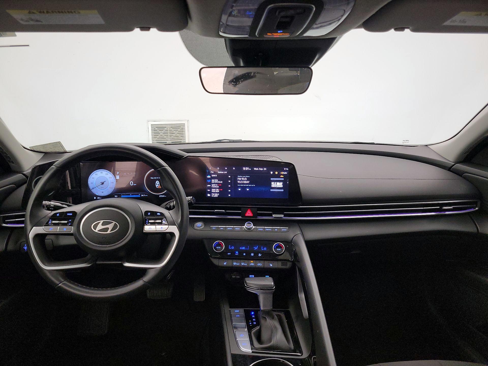 Thumbnail: 2024 Hyundai Elantra - 9