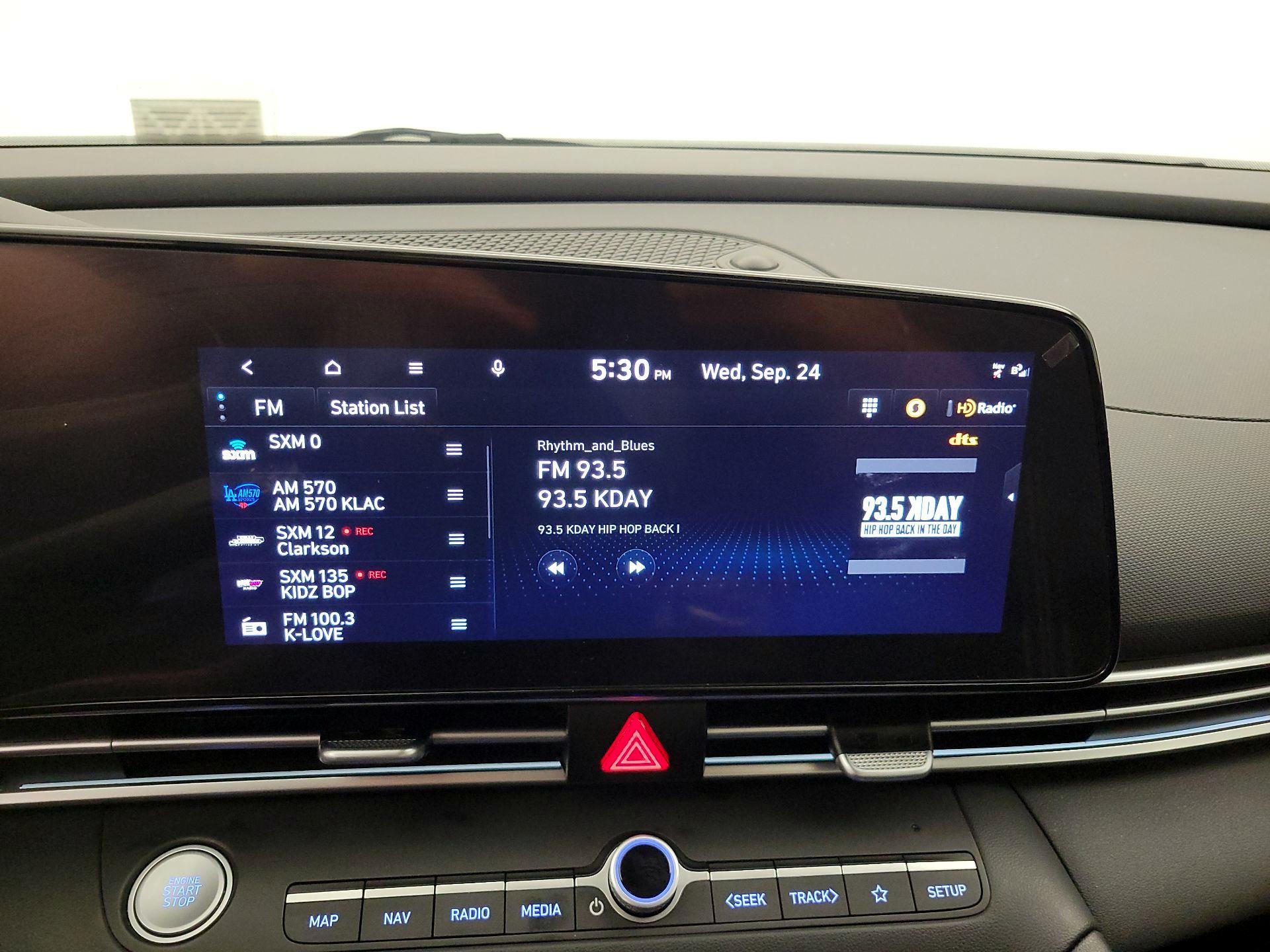 Thumbnail: 2024 Hyundai Elantra - 15