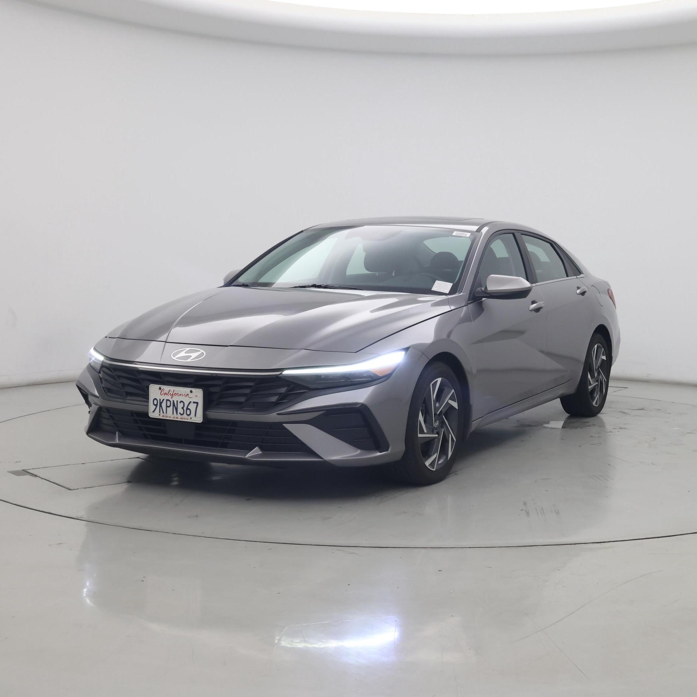 Thumbnail: 2024 Hyundai Elantra - 4