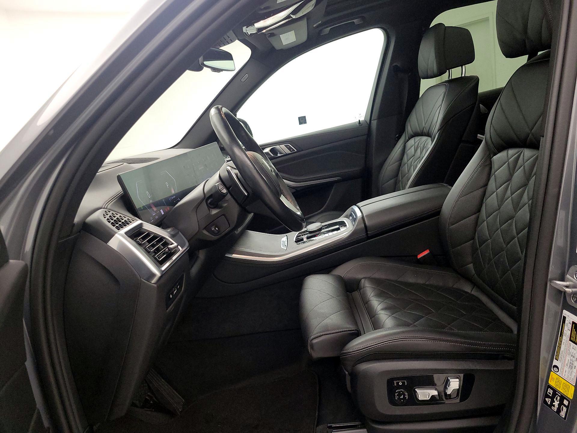Thumbnail: 2024 BMW X5 - 11