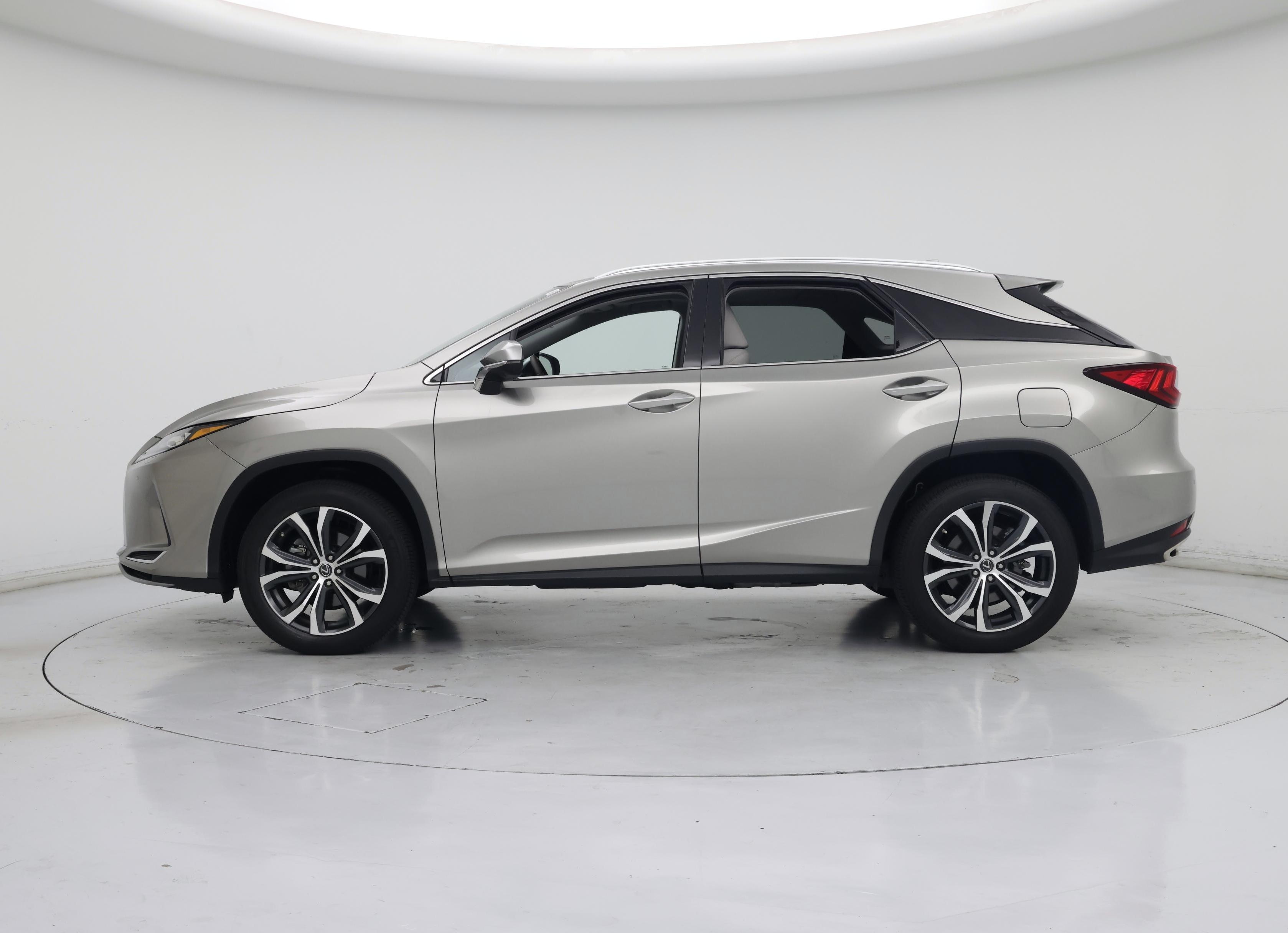 Thumbnail: 2022 Lexus RX - 3