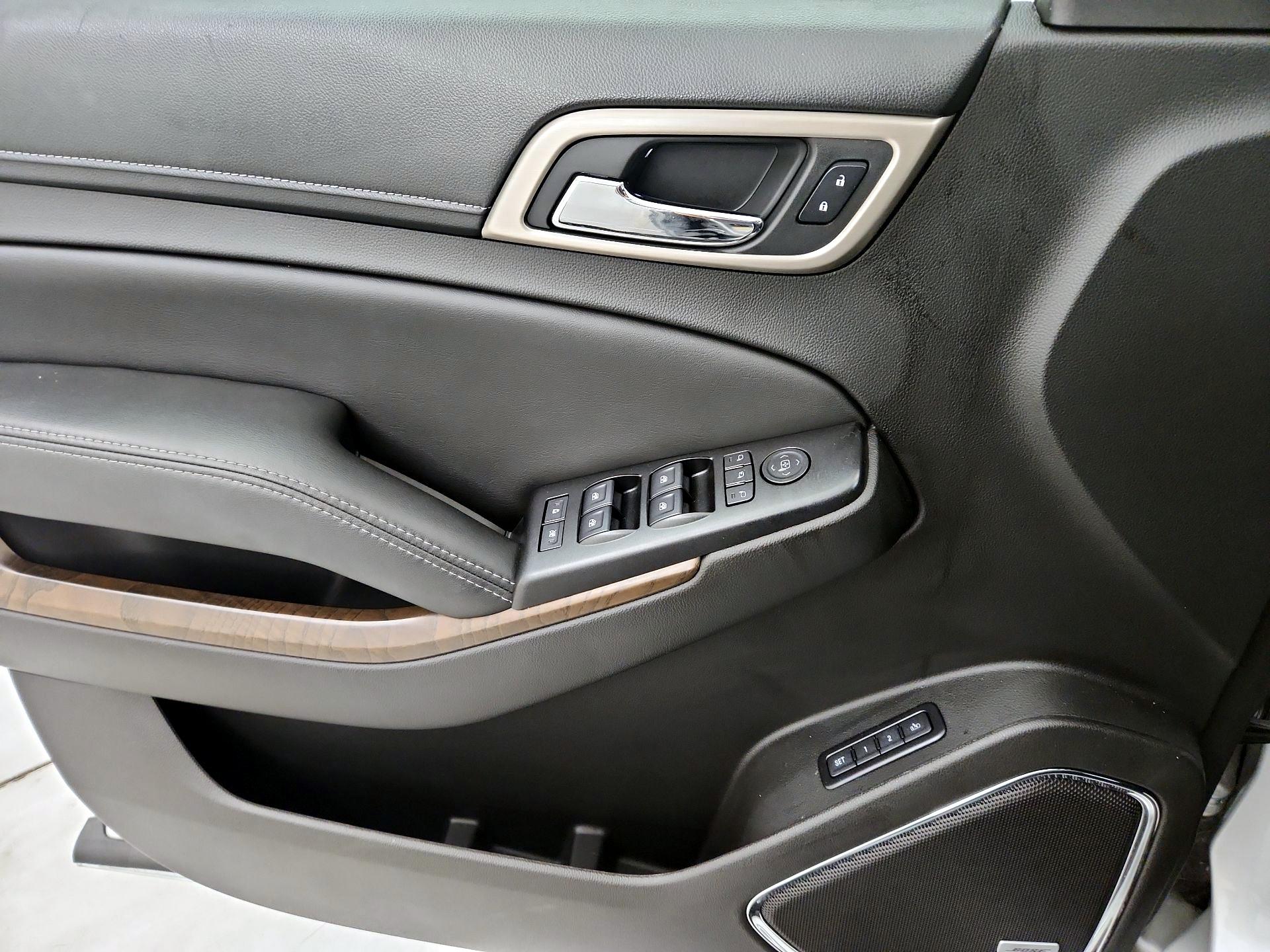 Thumbnail: 2018 GMC Yukon XL - 12