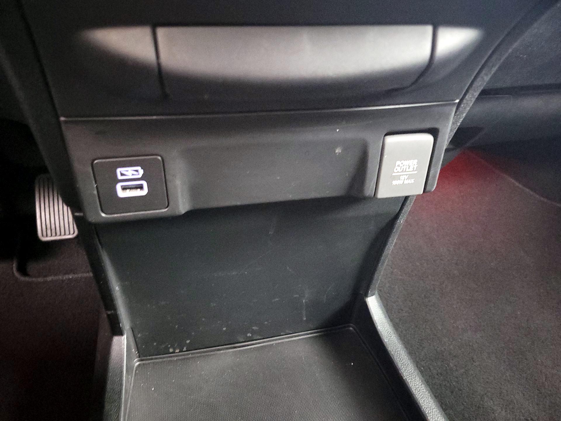 Thumbnail: 2023 Honda Odyssey - 18