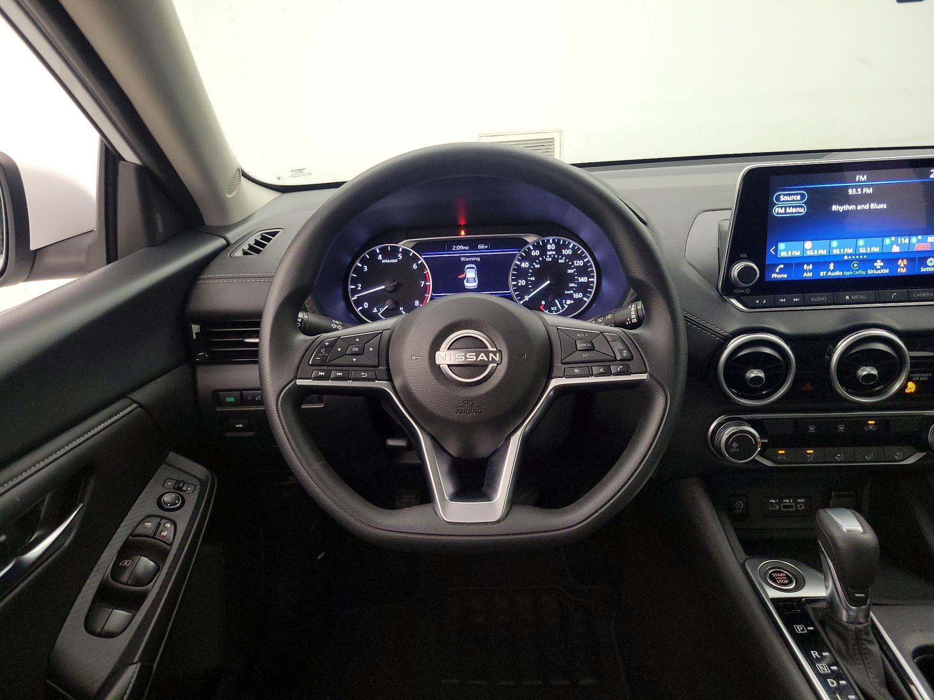 Thumbnail: 2024 Nissan Sentra - 10
