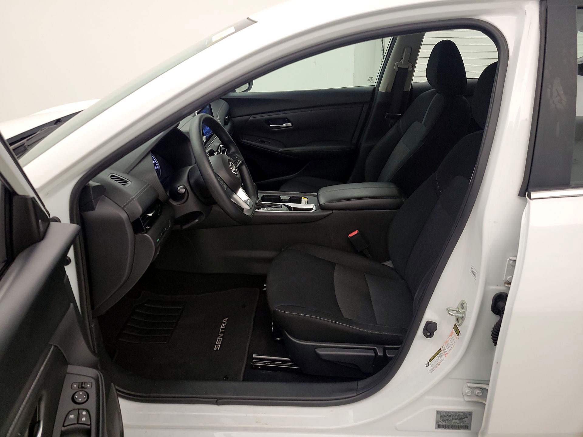 Thumbnail: 2024 Nissan Sentra - 11