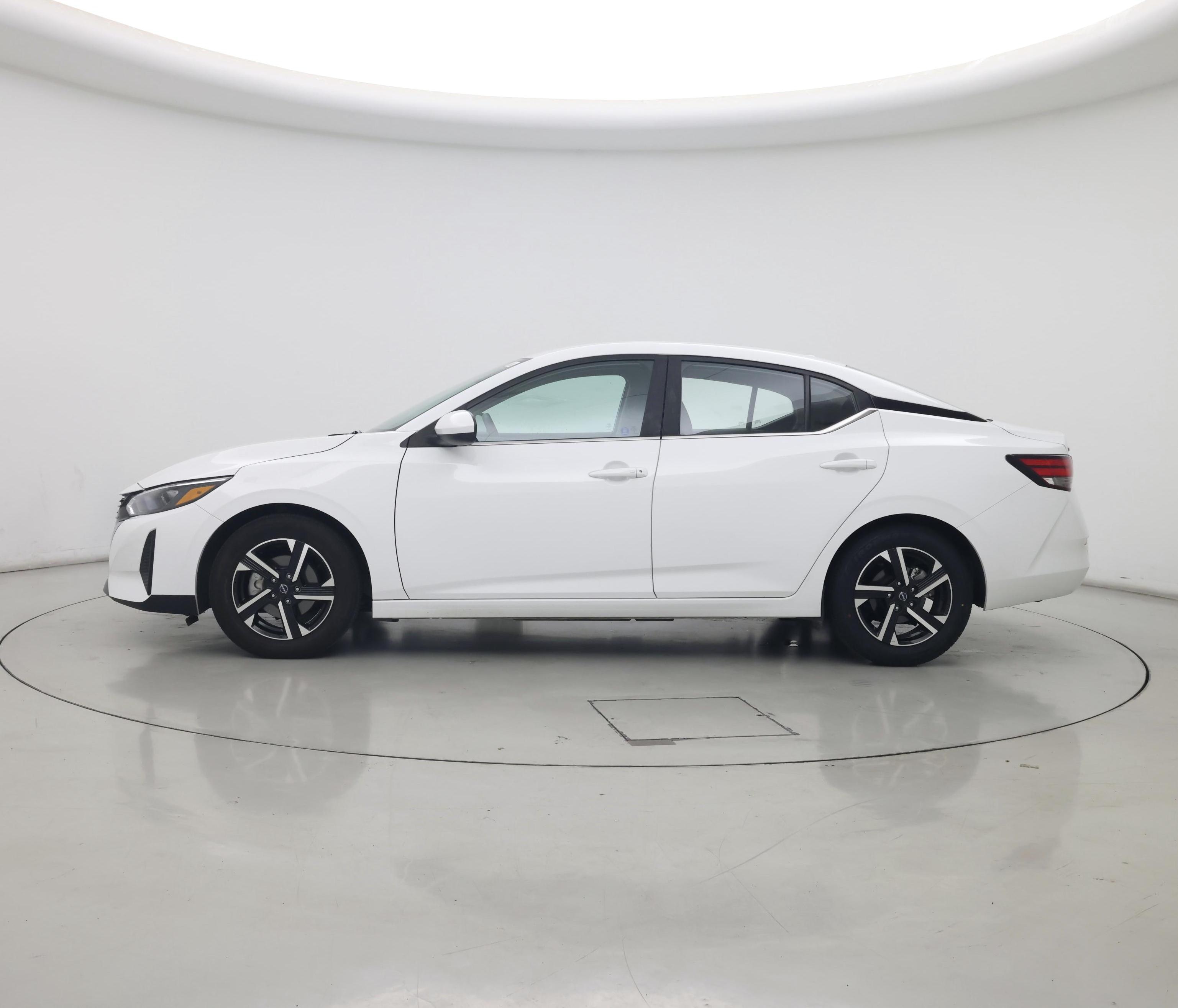 Thumbnail: 2024 Nissan Sentra - 3