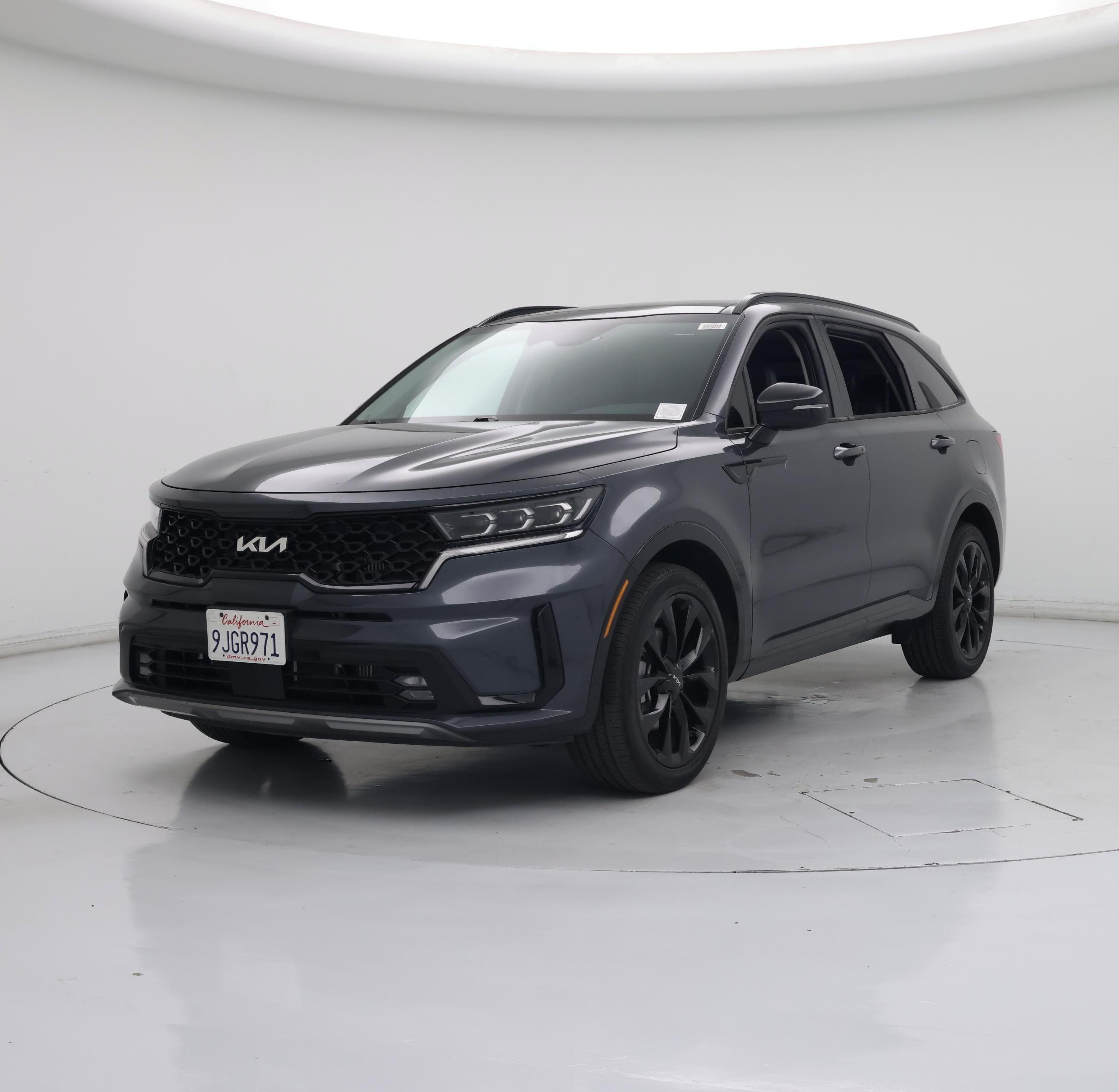 Thumbnail: 2023 Kia Sorento - 4