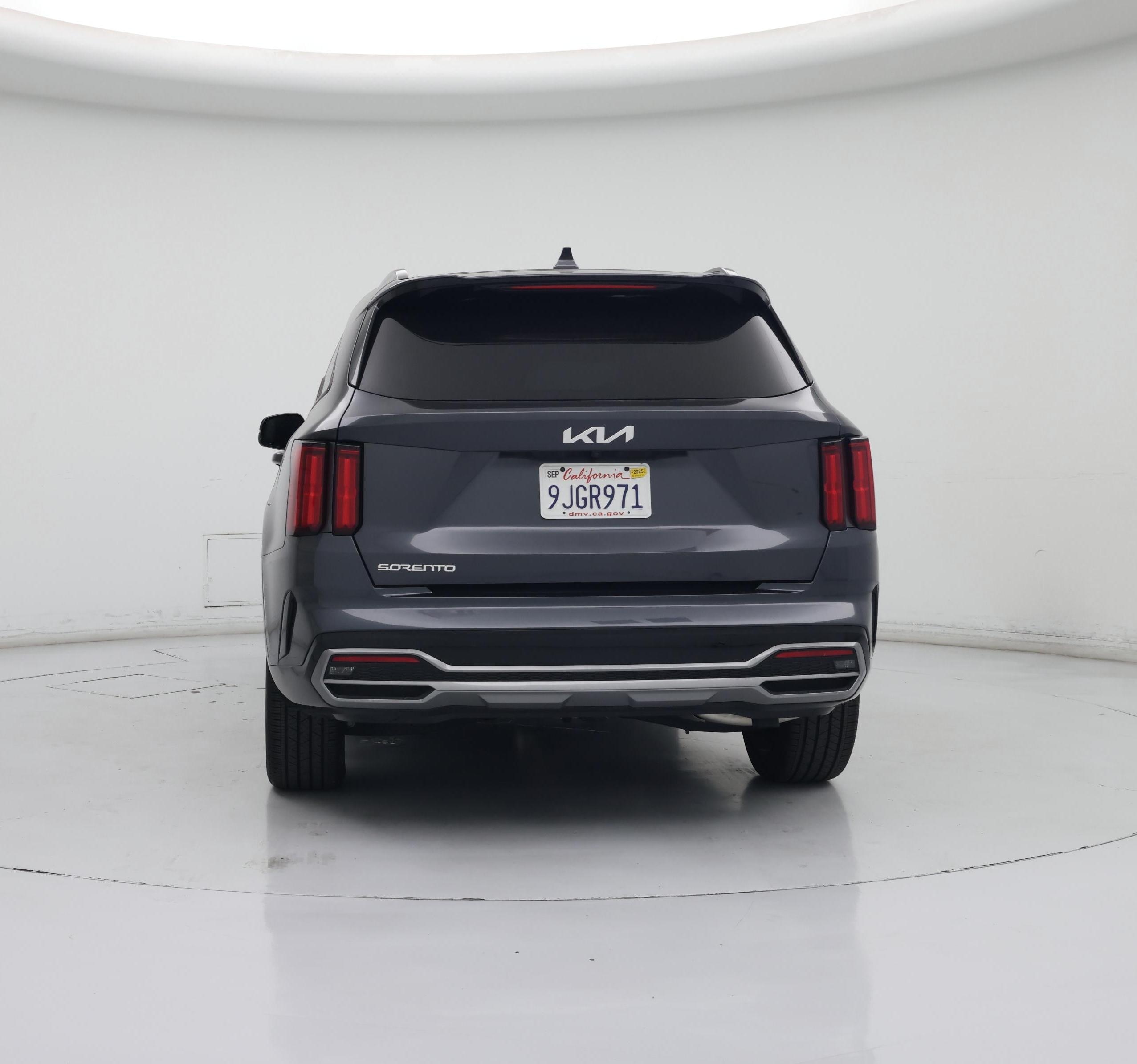 Thumbnail: 2023 Kia Sorento - 6