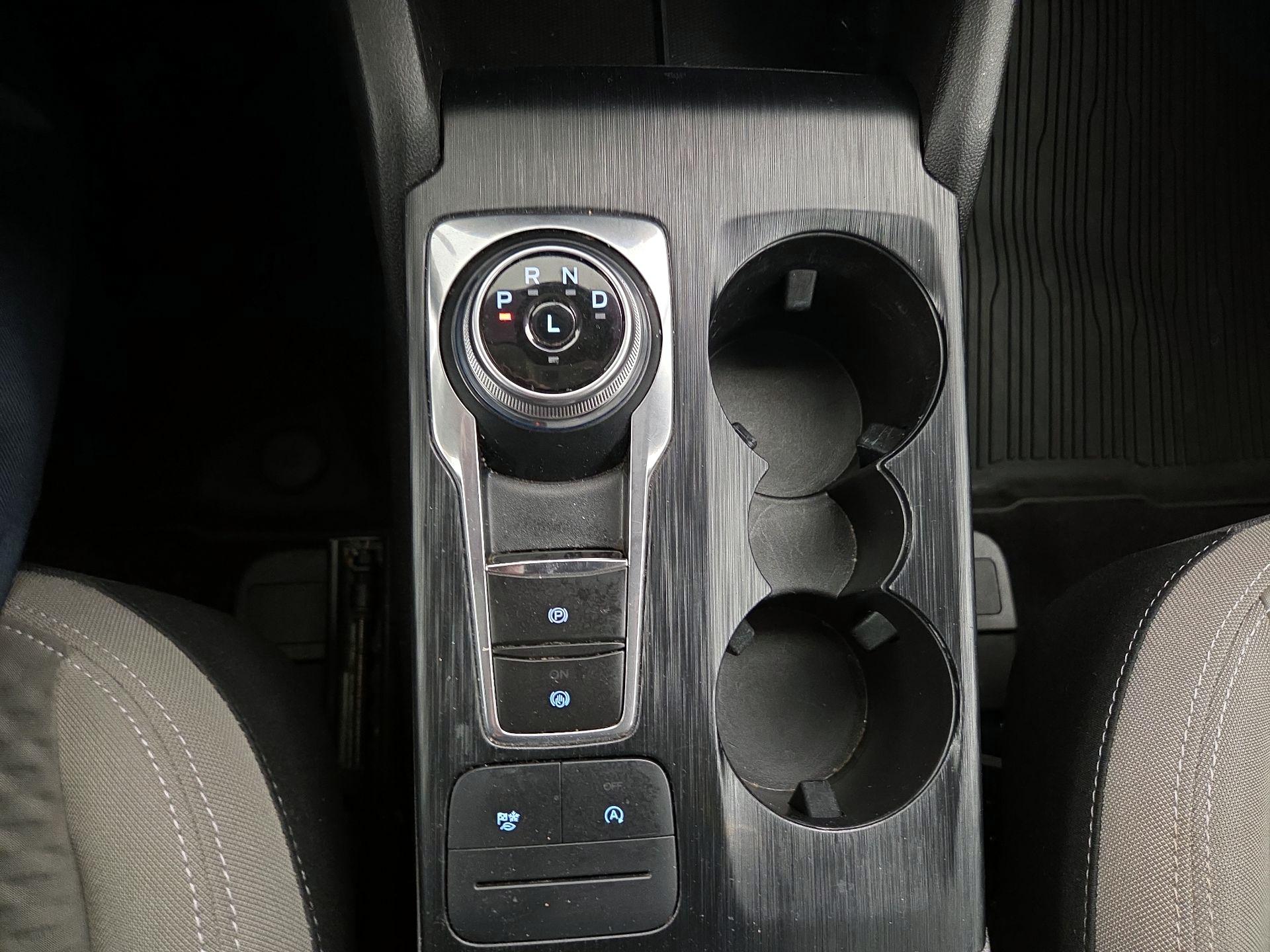 Thumbnail: 2022 Ford Escape - 17