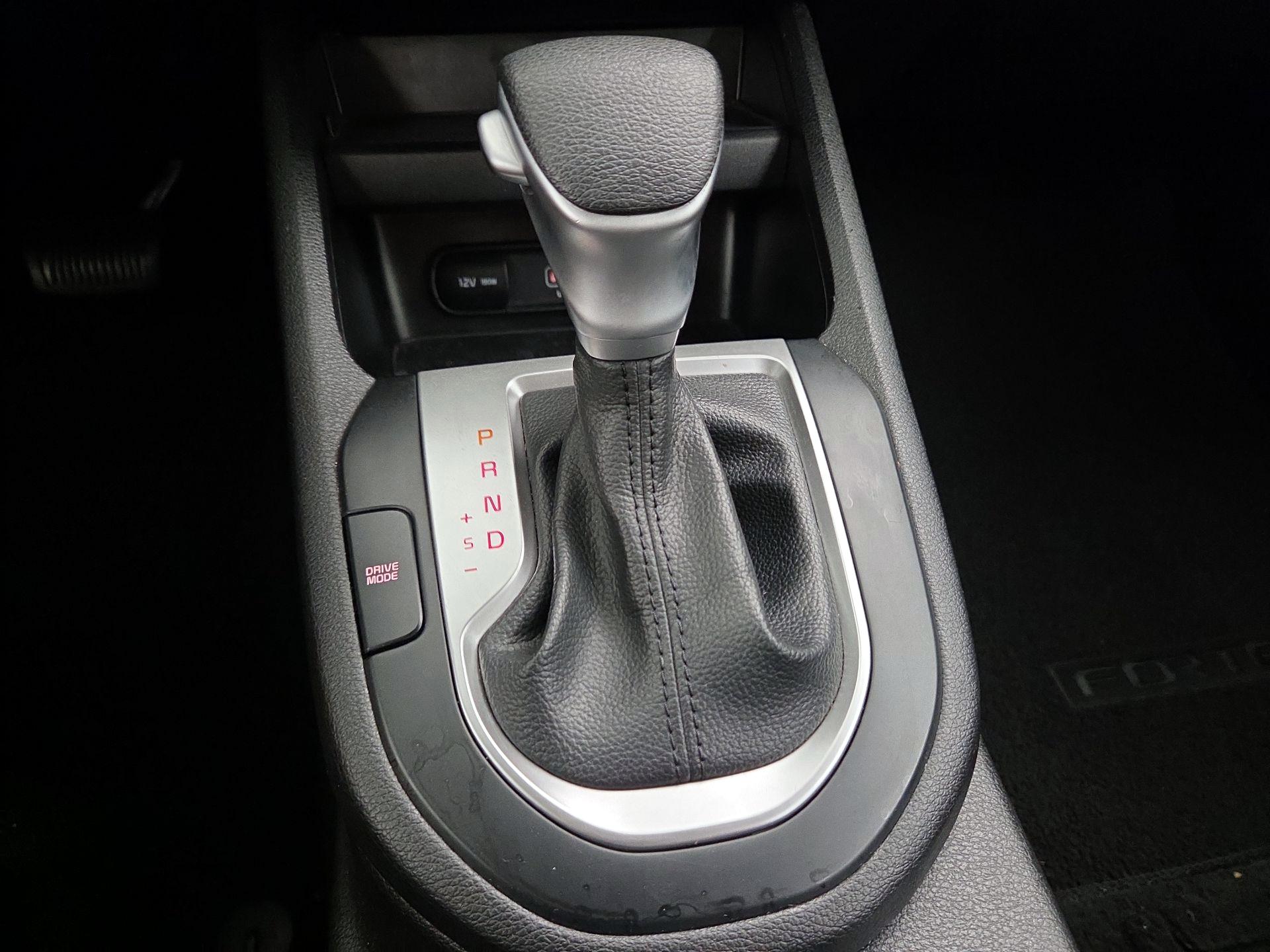 Thumbnail: 2023 Kia Forte - 17