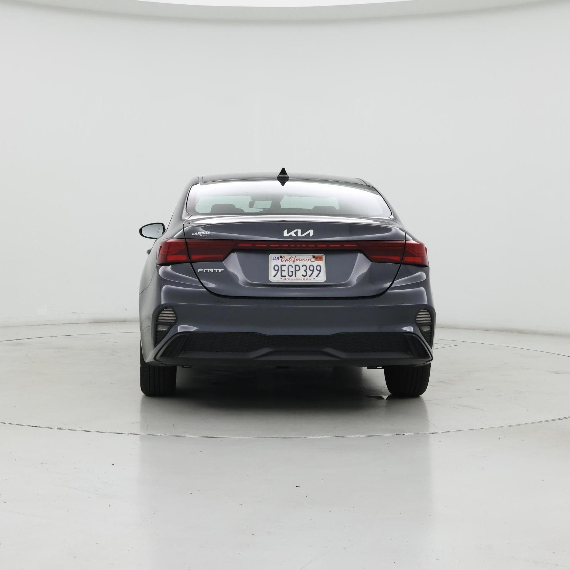 Thumbnail: 2023 Kia Forte - 6