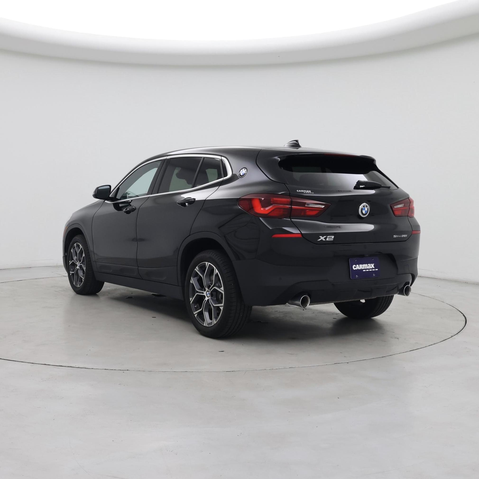 Thumbnail: 2023 BMW X2 - 2