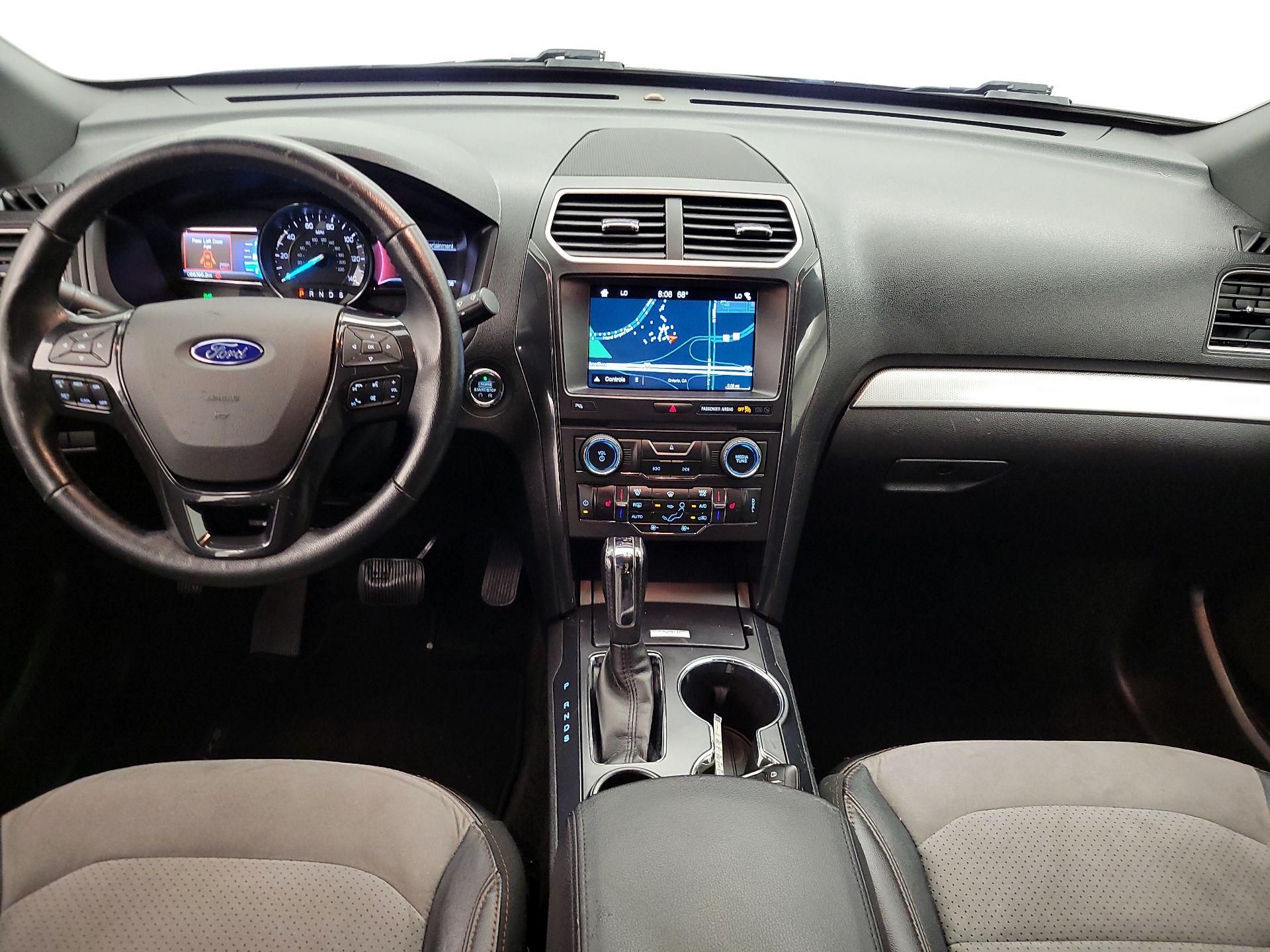 Thumbnail: 2017 Ford Explorer - 9