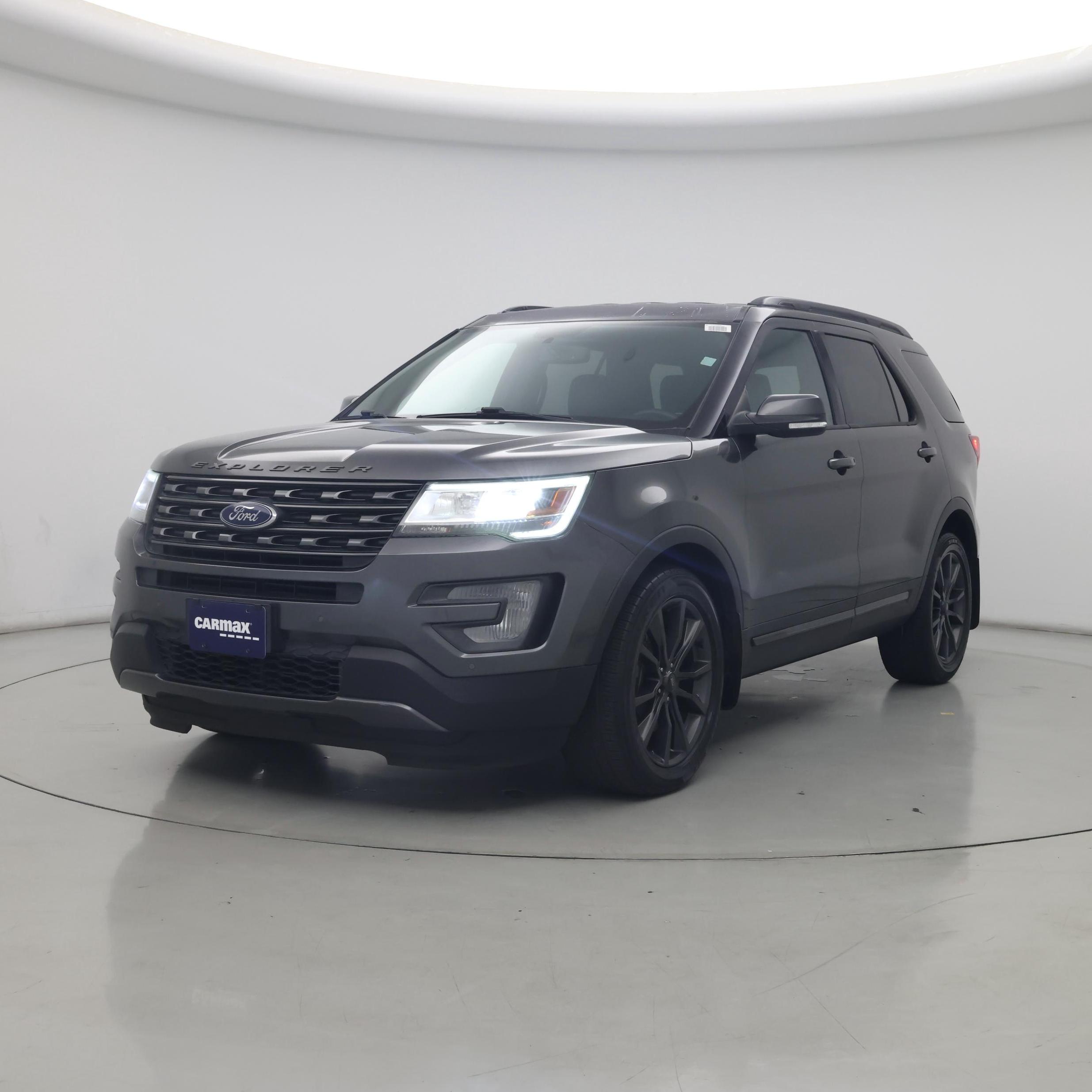 Thumbnail: 2017 Ford Explorer - 4