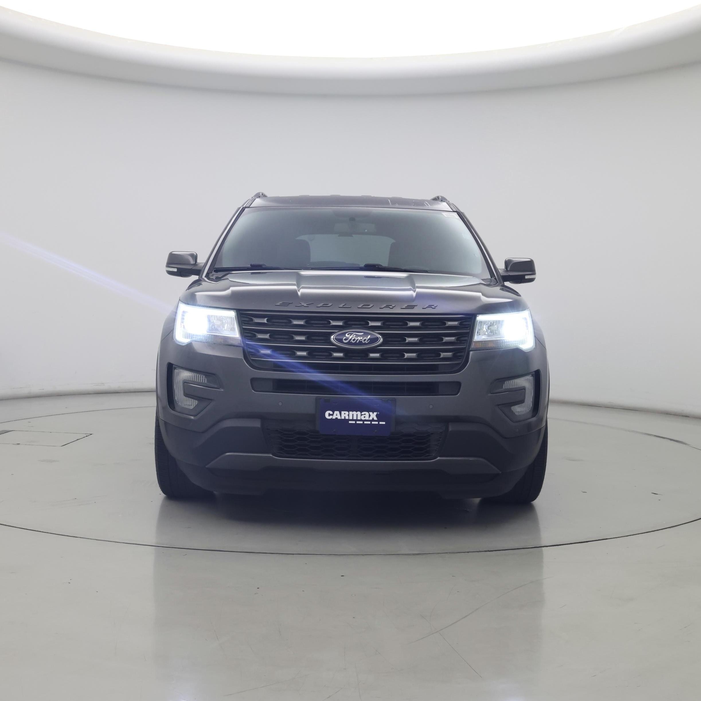 Thumbnail: 2017 Ford Explorer - 5