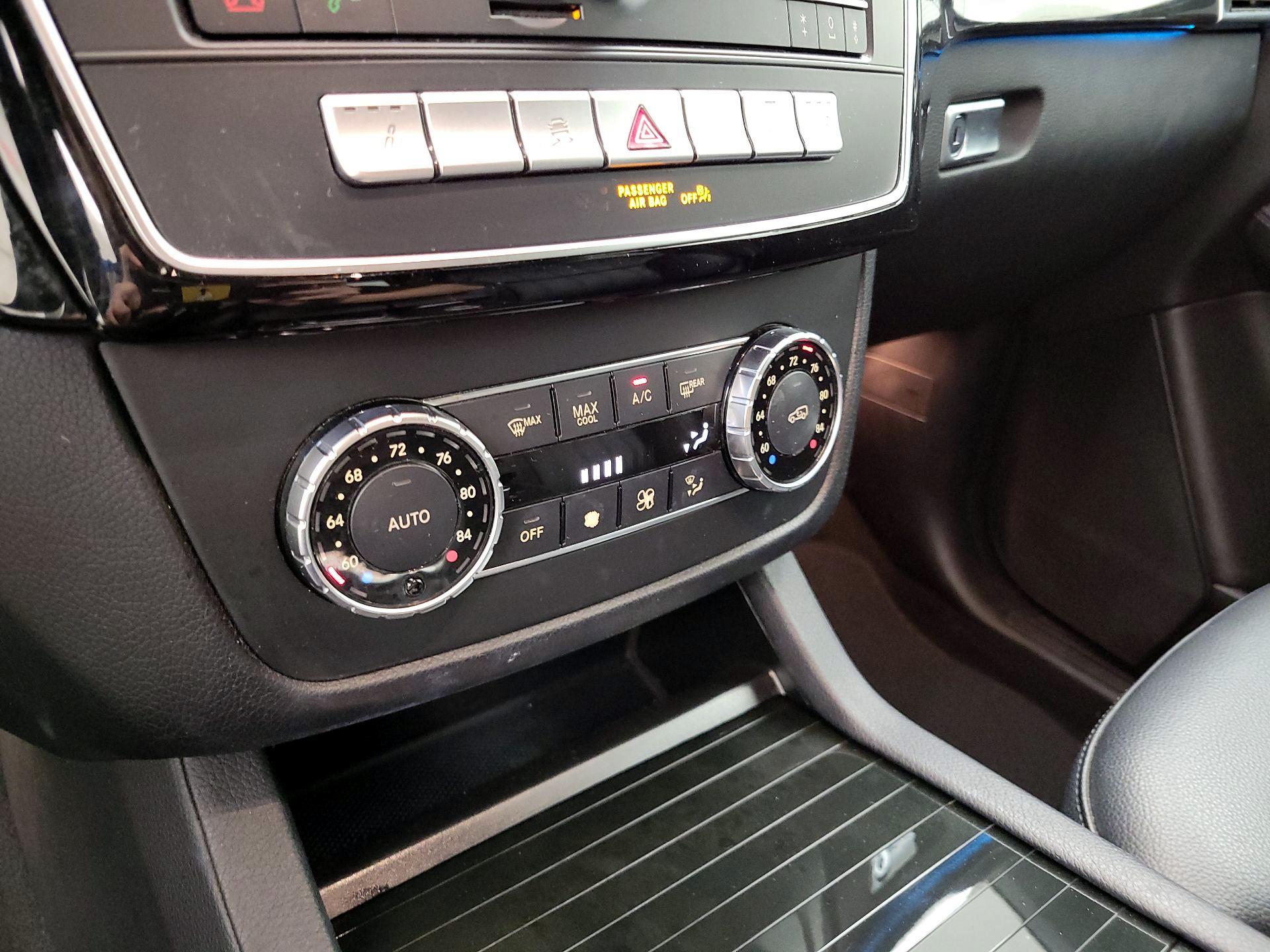 Thumbnail: 2017 Mercedes-Benz GLE - 16