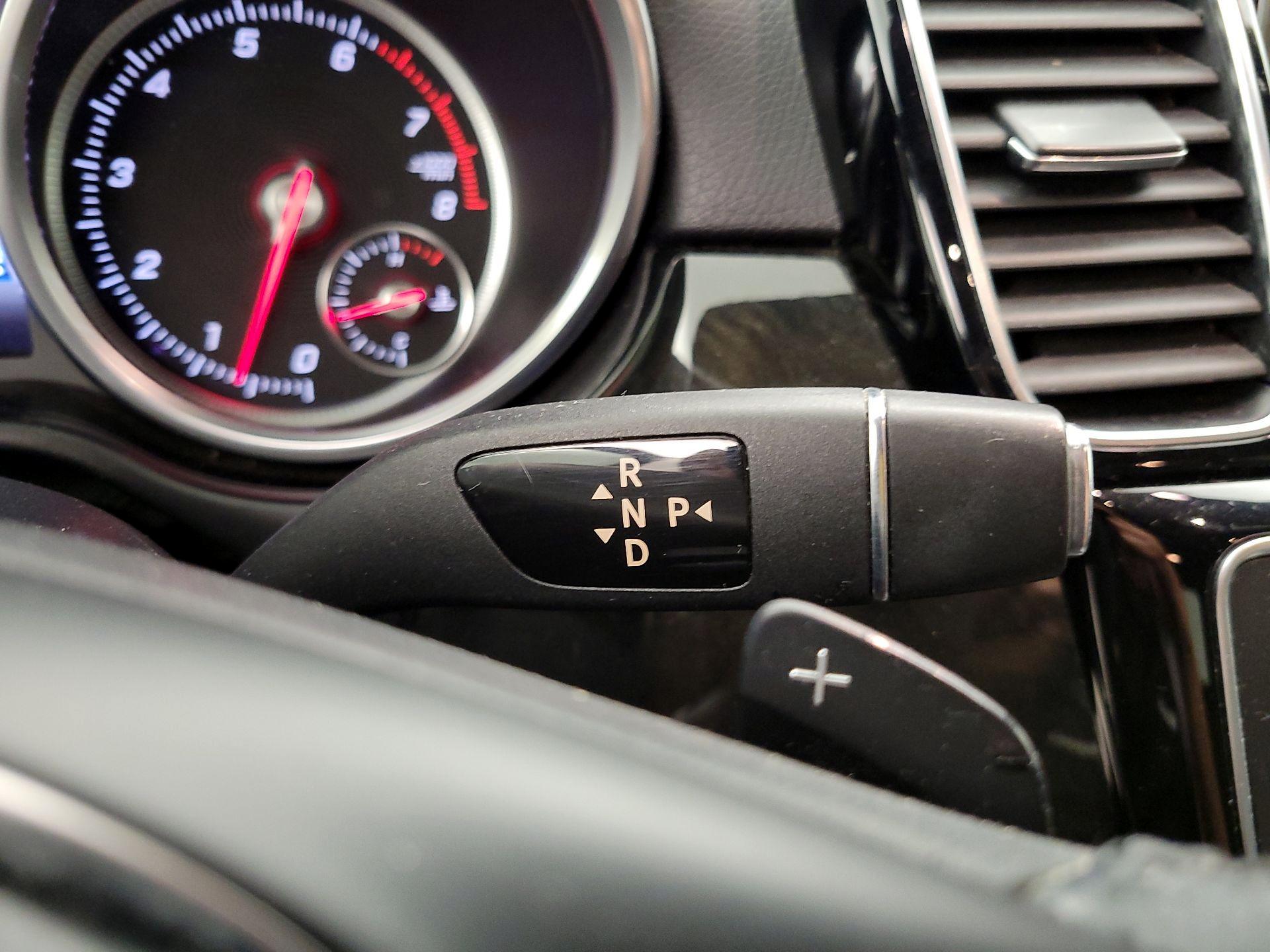 Thumbnail: 2017 Mercedes-Benz GLE - 17