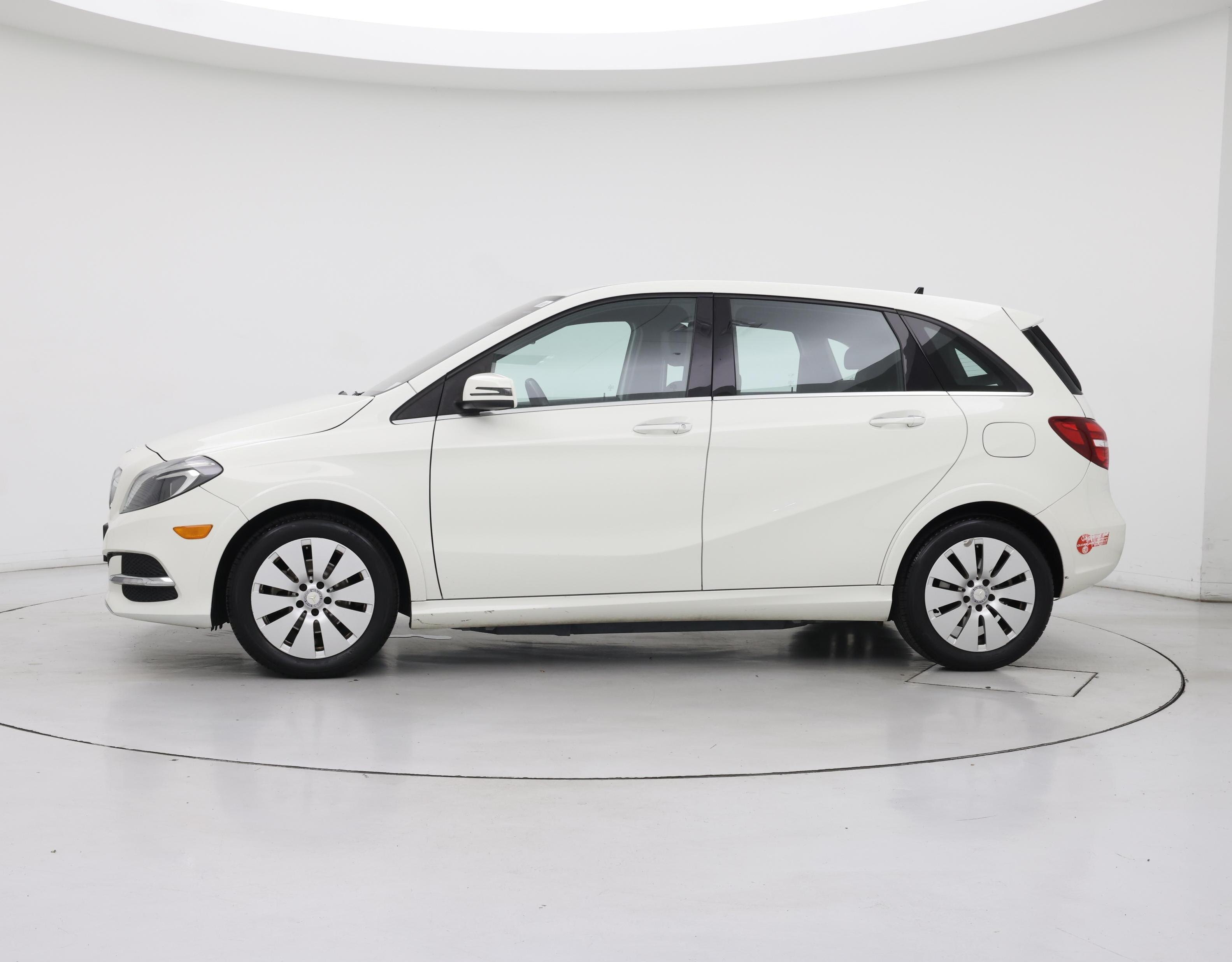 Thumbnail: 2017 Mercedes-Benz B-Class - 3