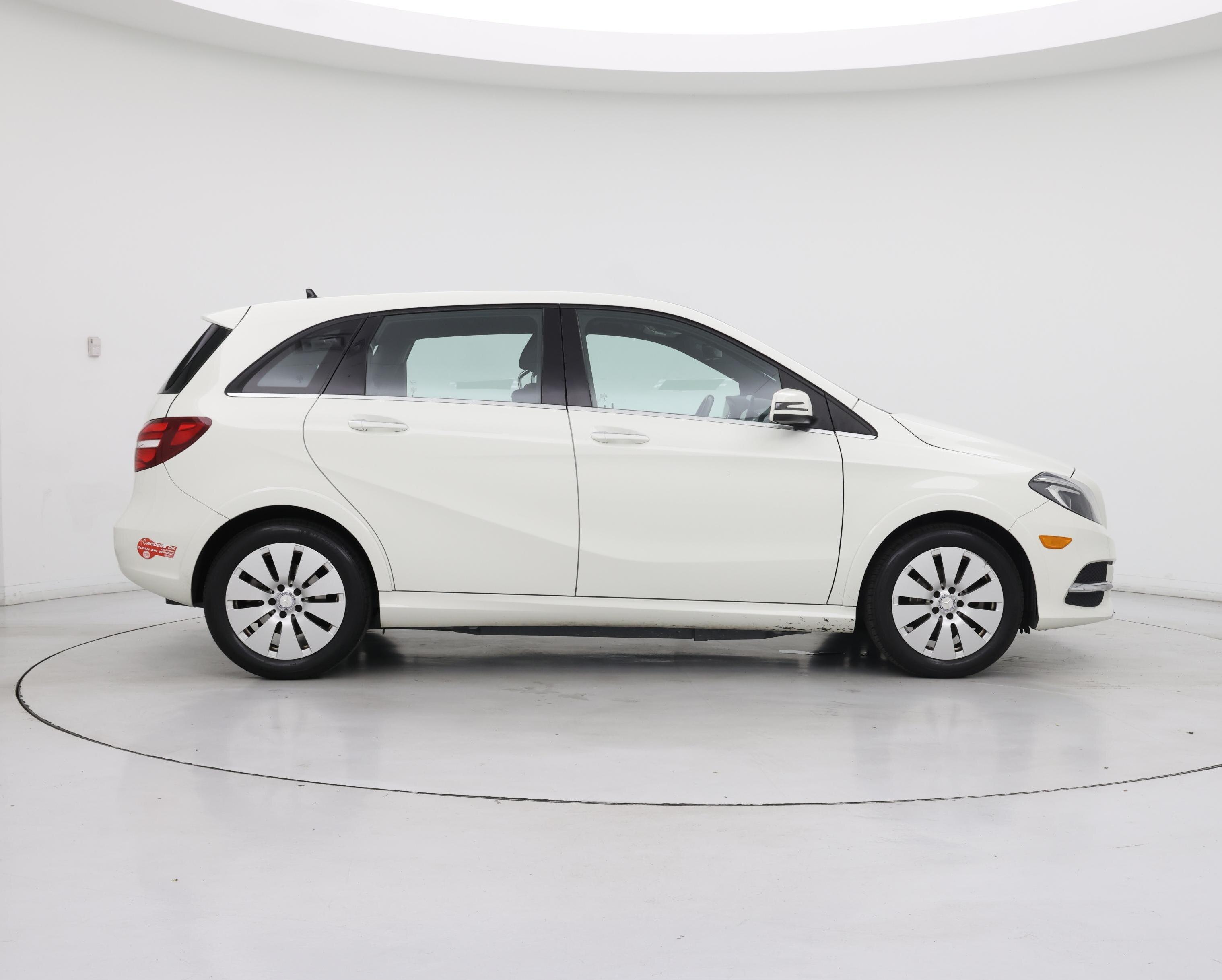 Thumbnail: 2017 Mercedes-Benz B-Class - 7