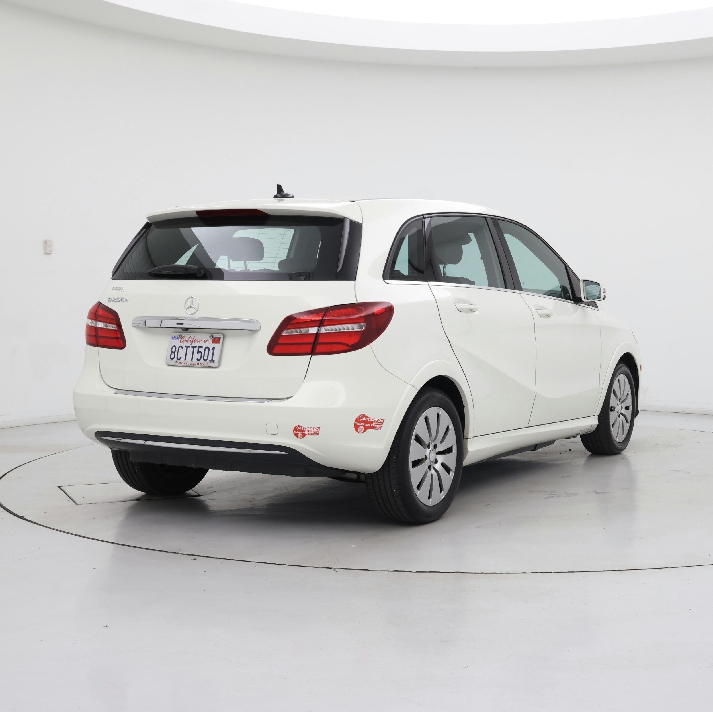 Thumbnail: 2017 Mercedes-Benz B-Class - 8