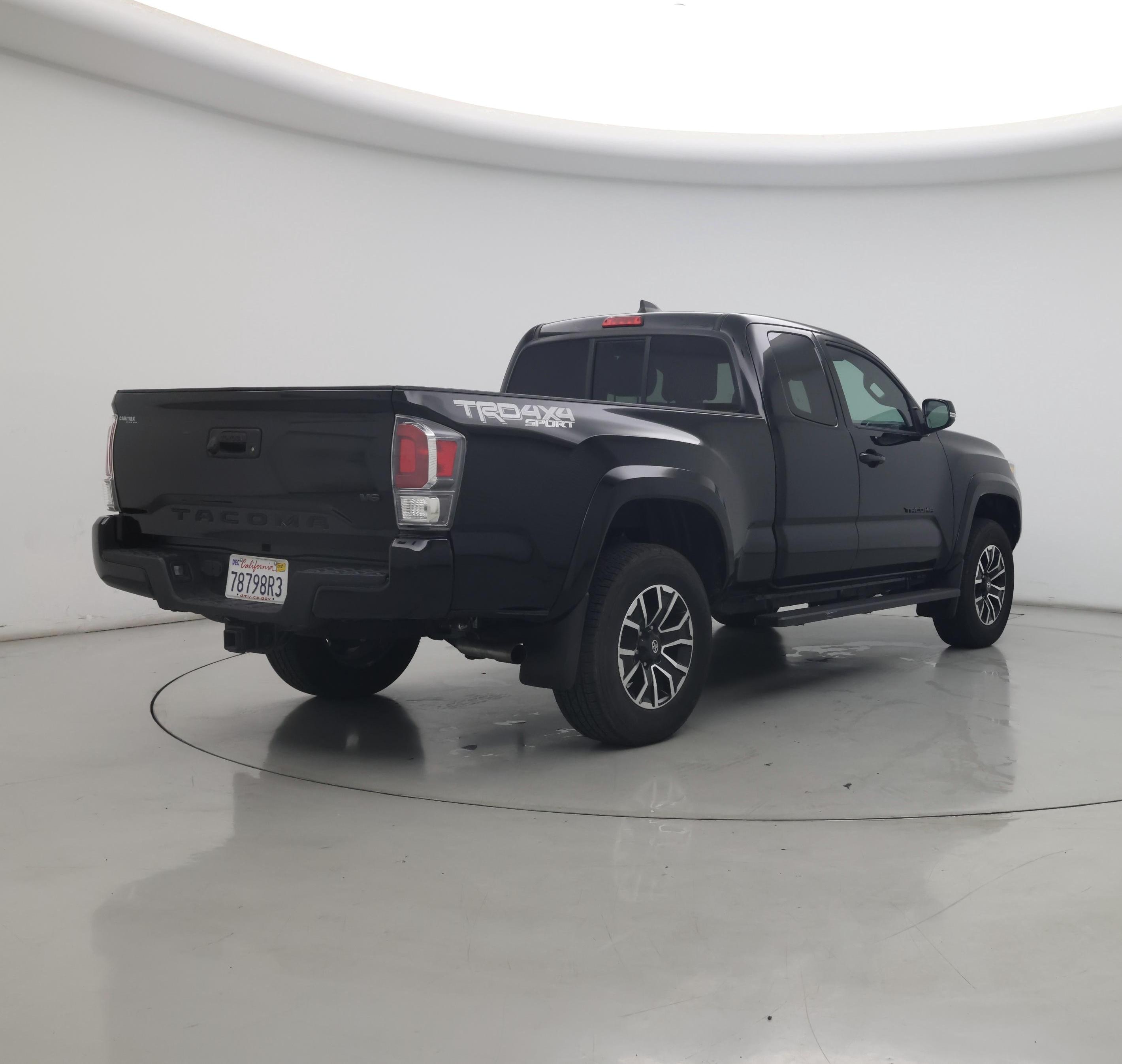 Thumbnail: 2023 Toyota Tacoma - 8