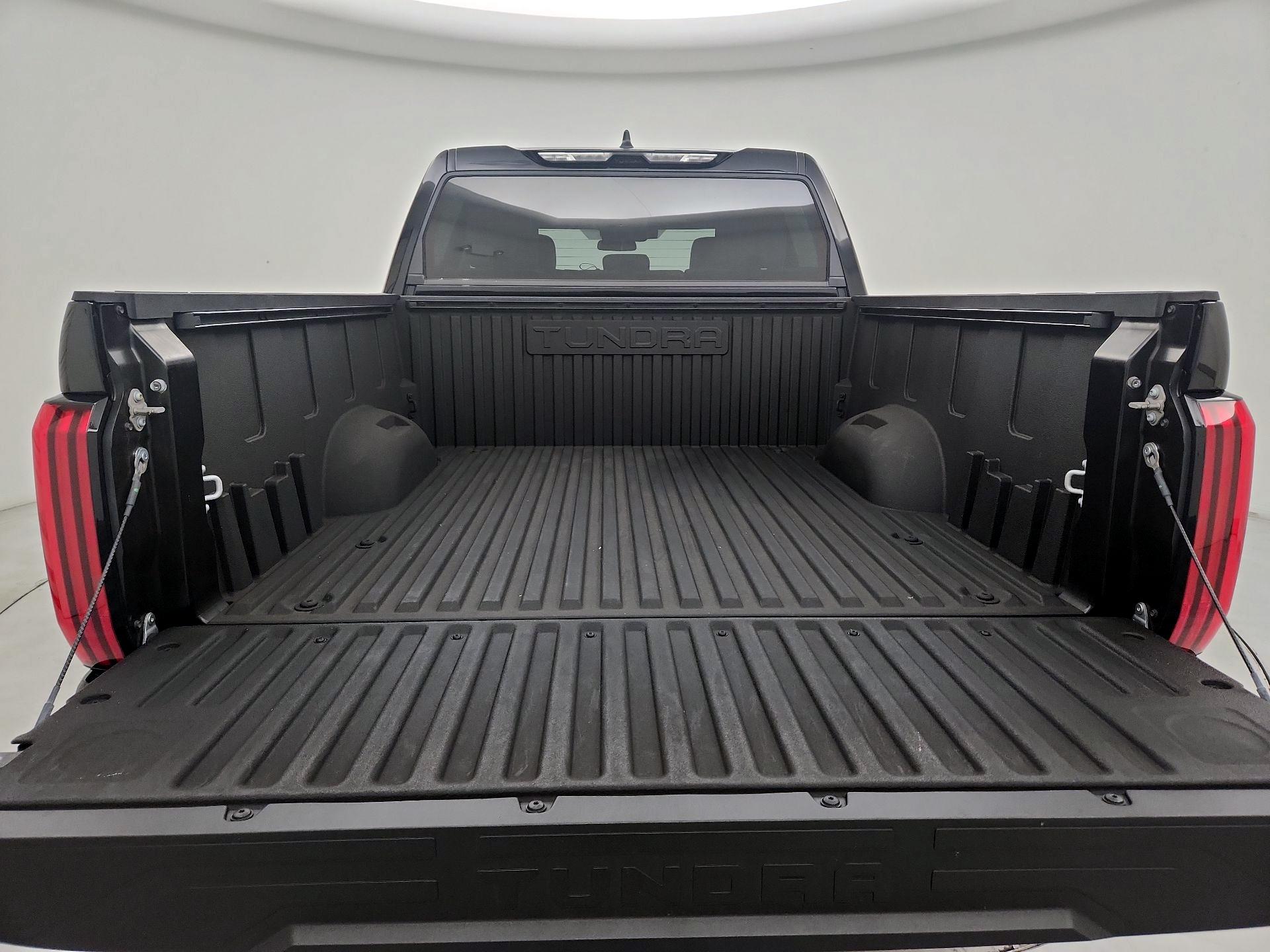 Thumbnail: 2024 Toyota Tundra - 20