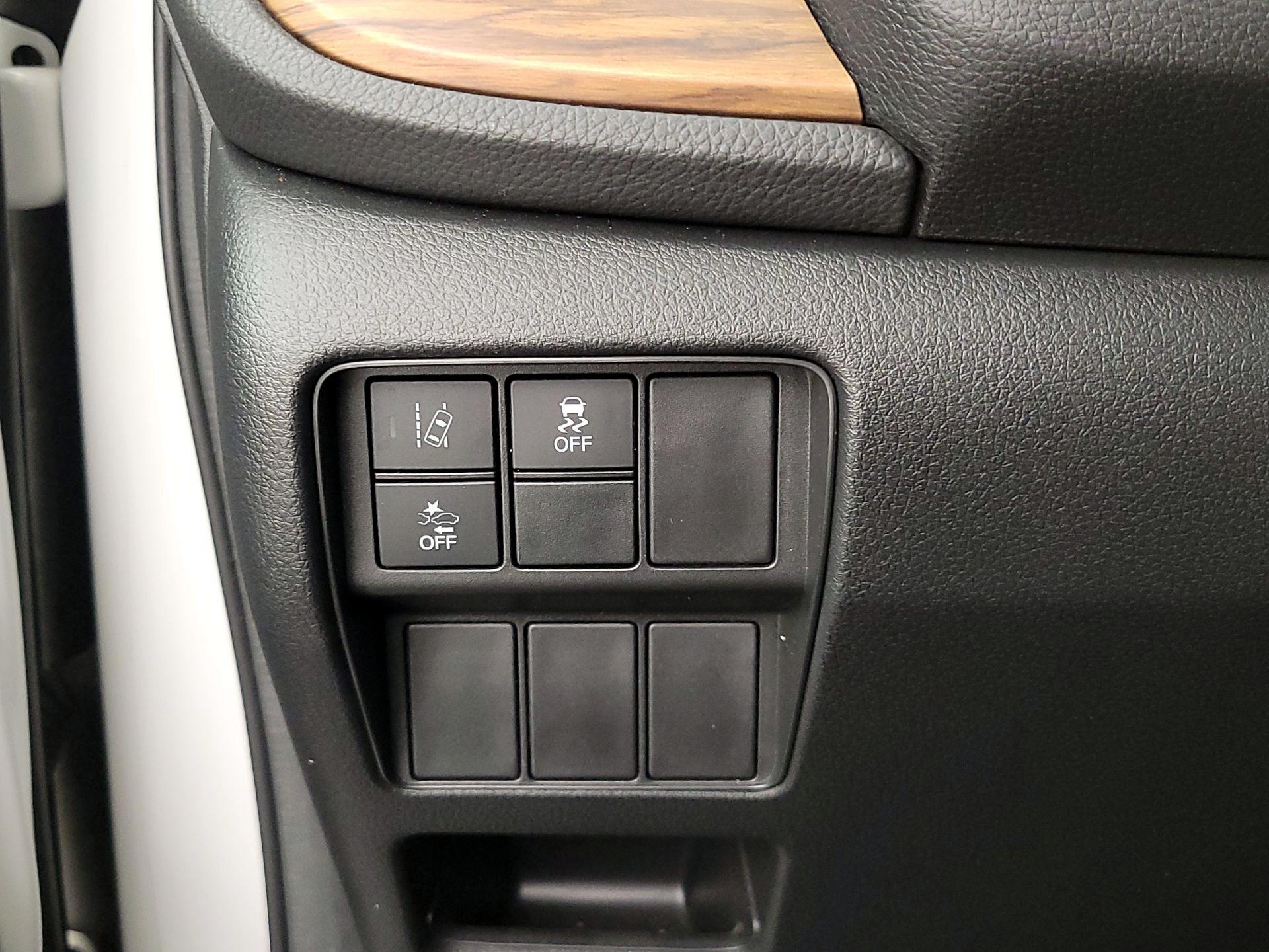 Thumbnail: 2020 Honda CR-V - 13
