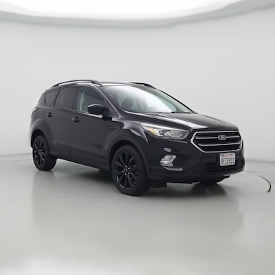 Black 2018 Ford Escape SE