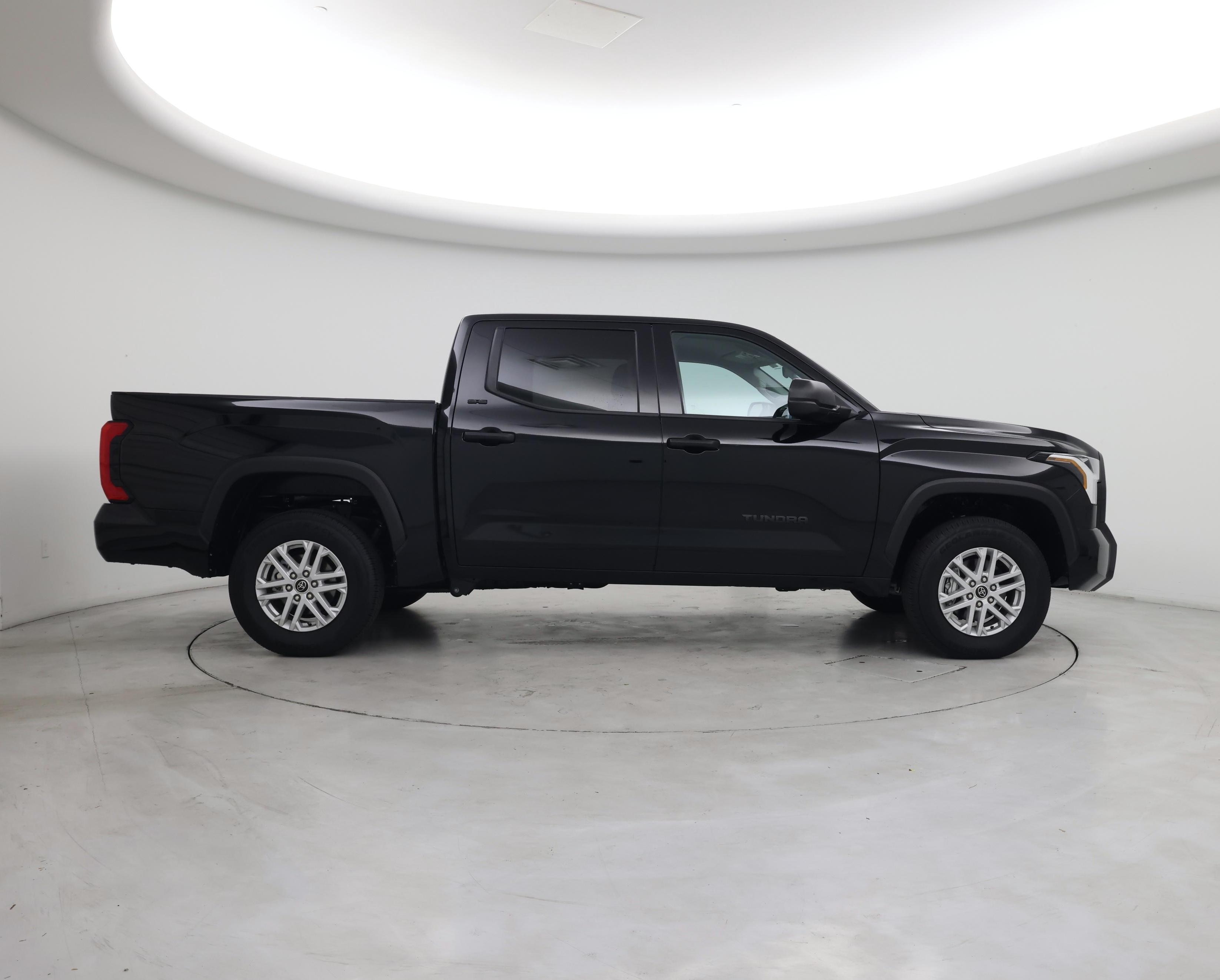 Thumbnail: 2024 Toyota Tundra - 7
