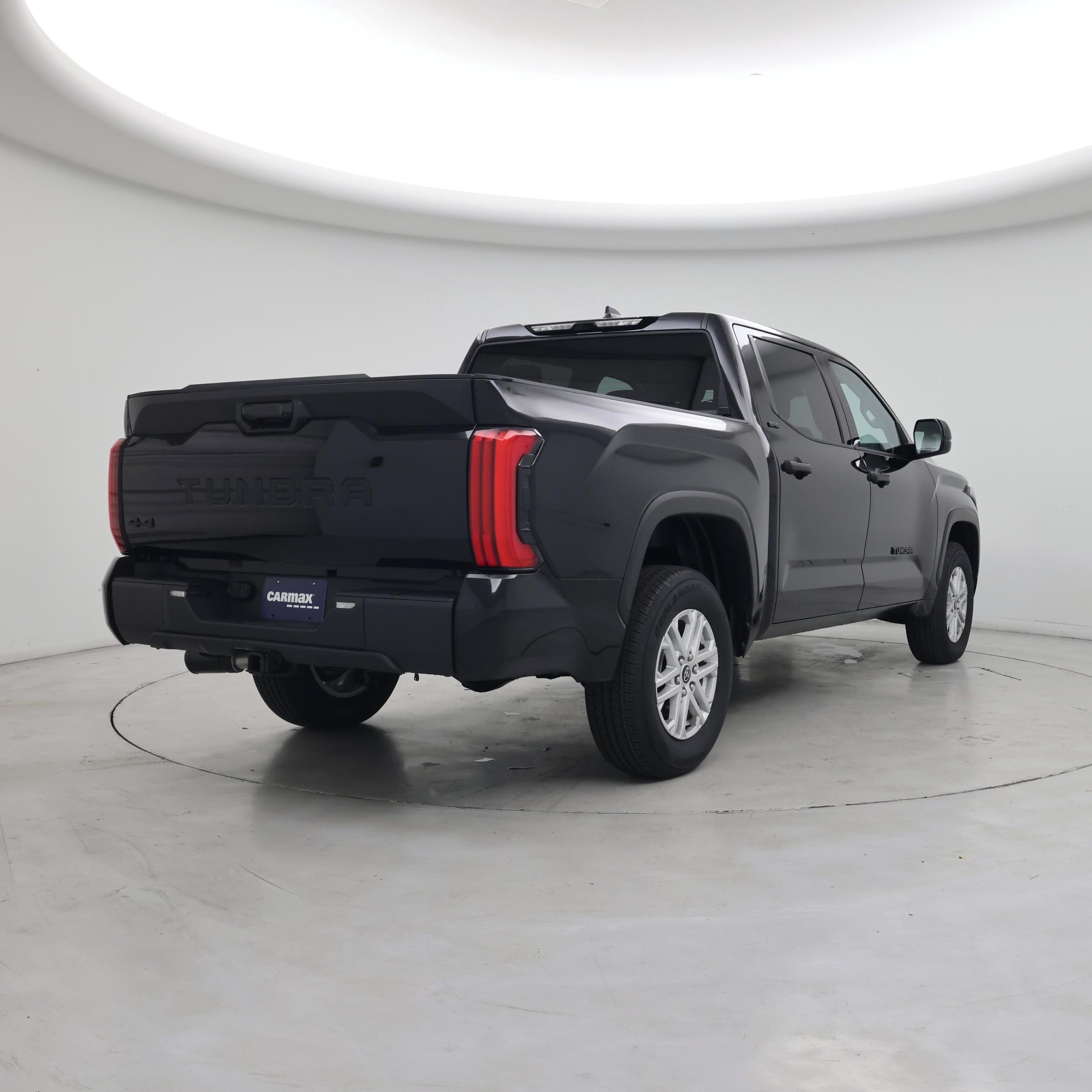 Thumbnail: 2024 Toyota Tundra - 8