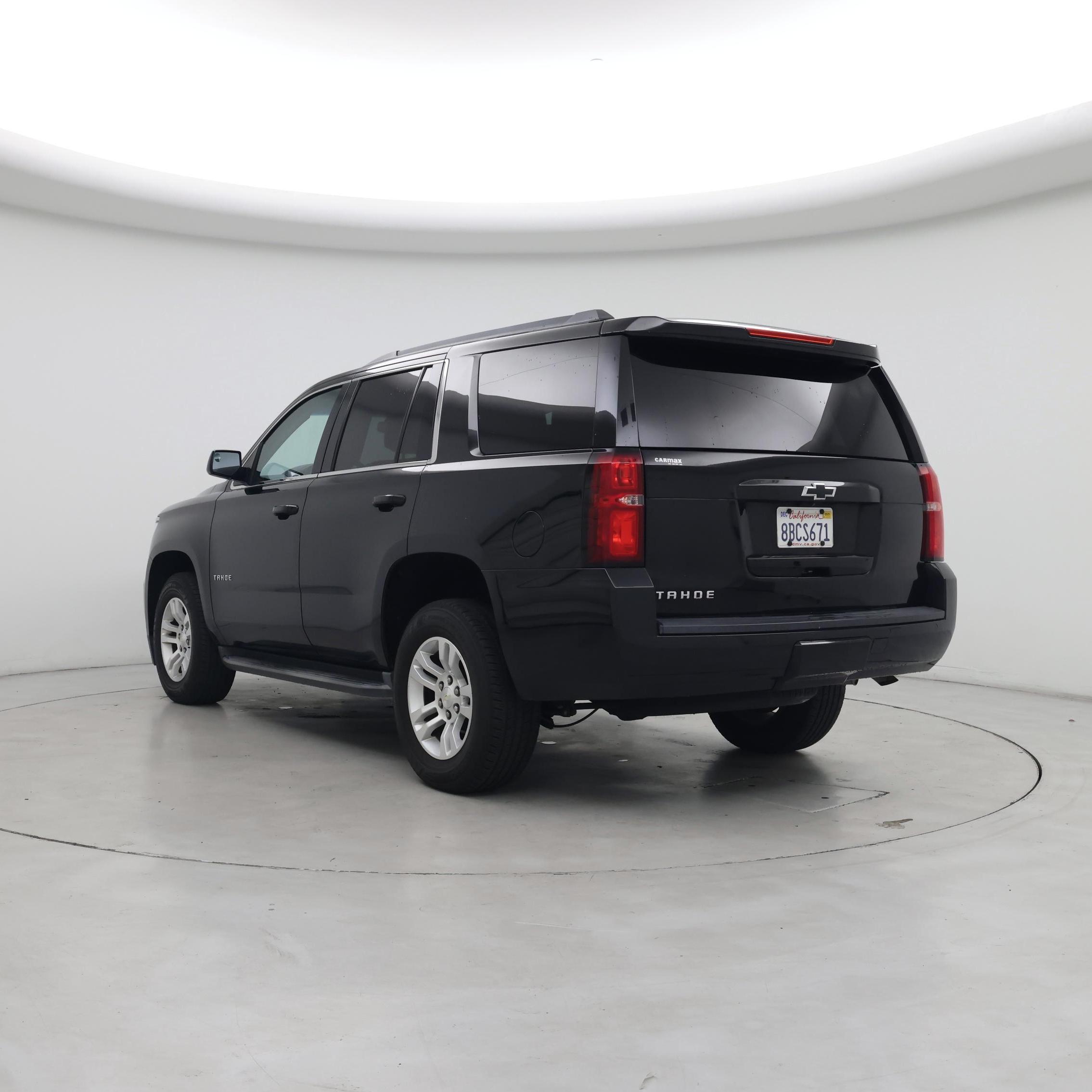 Thumbnail: 2017 Chevrolet Tahoe - 2