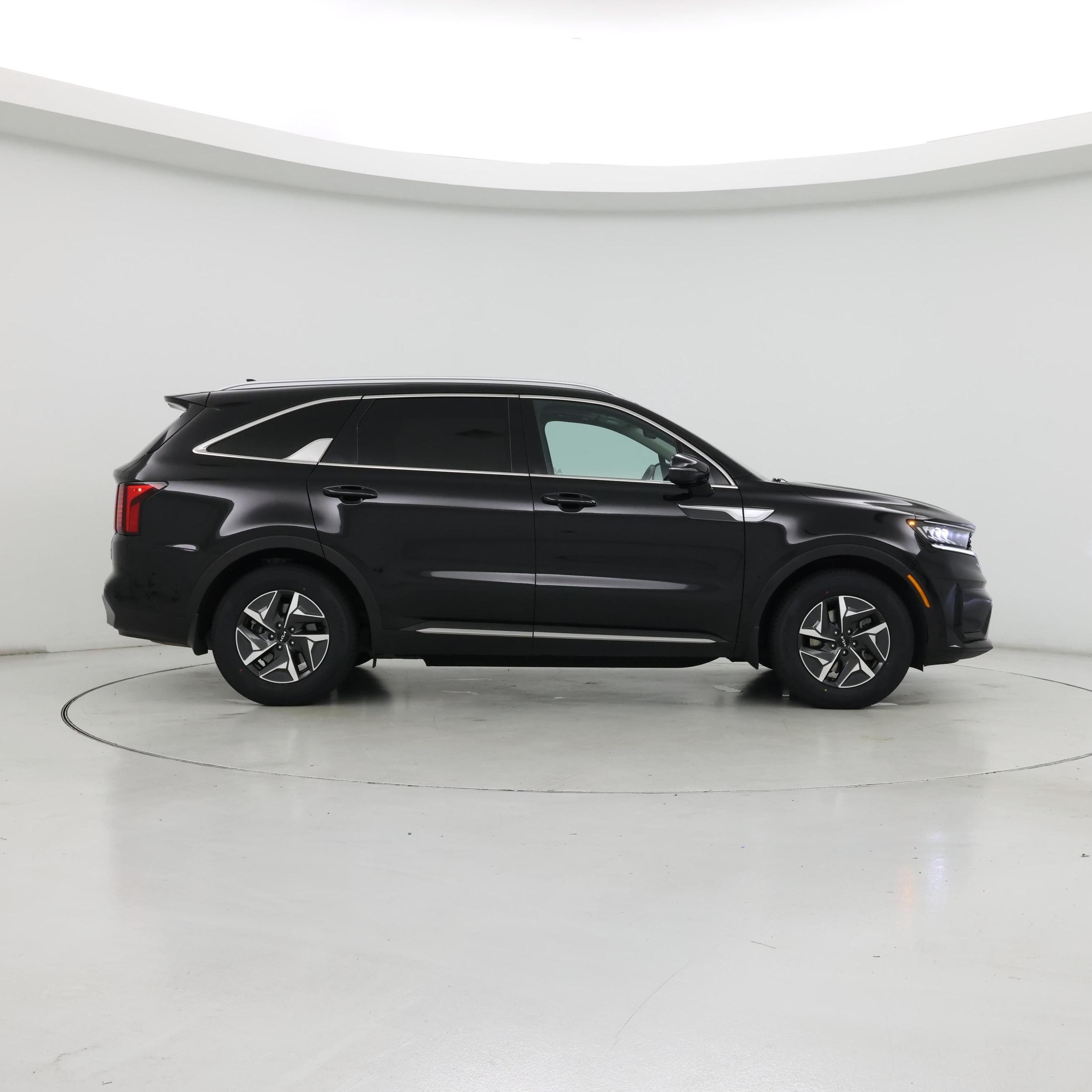 Thumbnail: 2023 Kia Sorento - 7